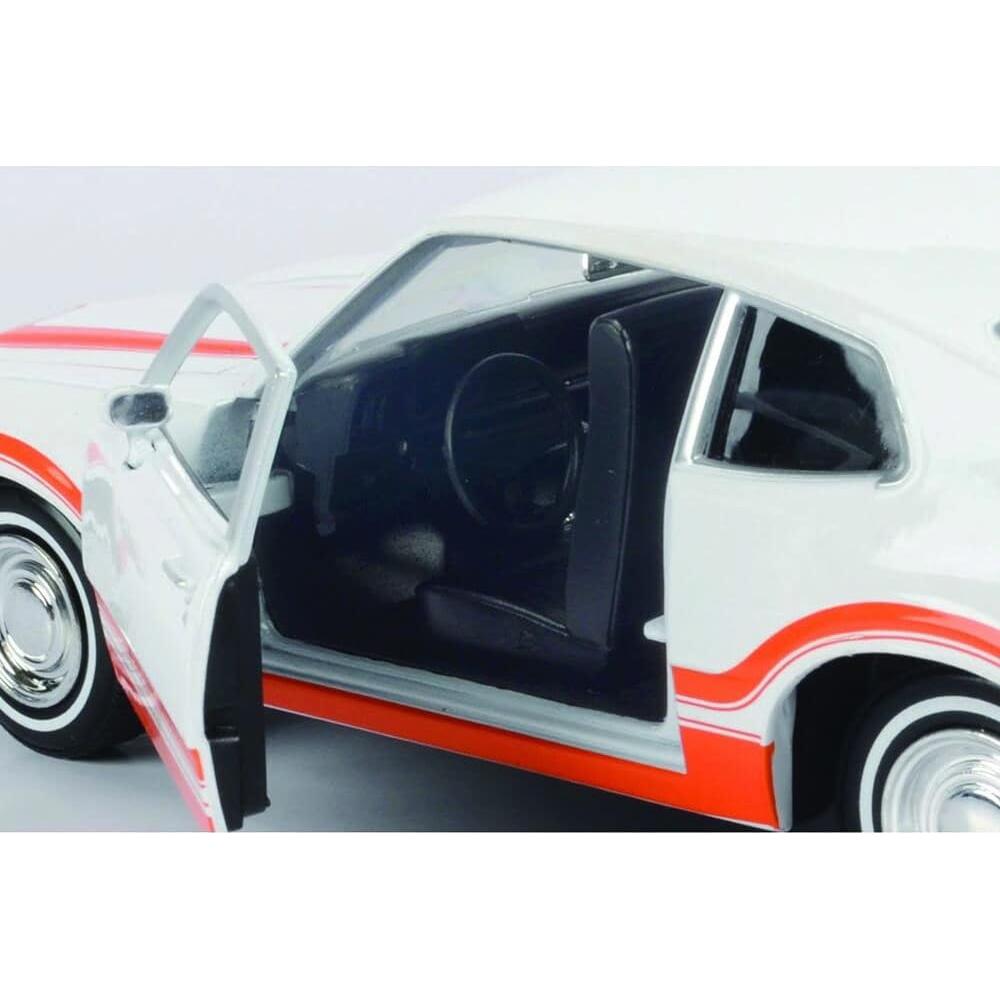 Auto de Juguete Diecast 1974 Maverick Grabber Motormax 1/24