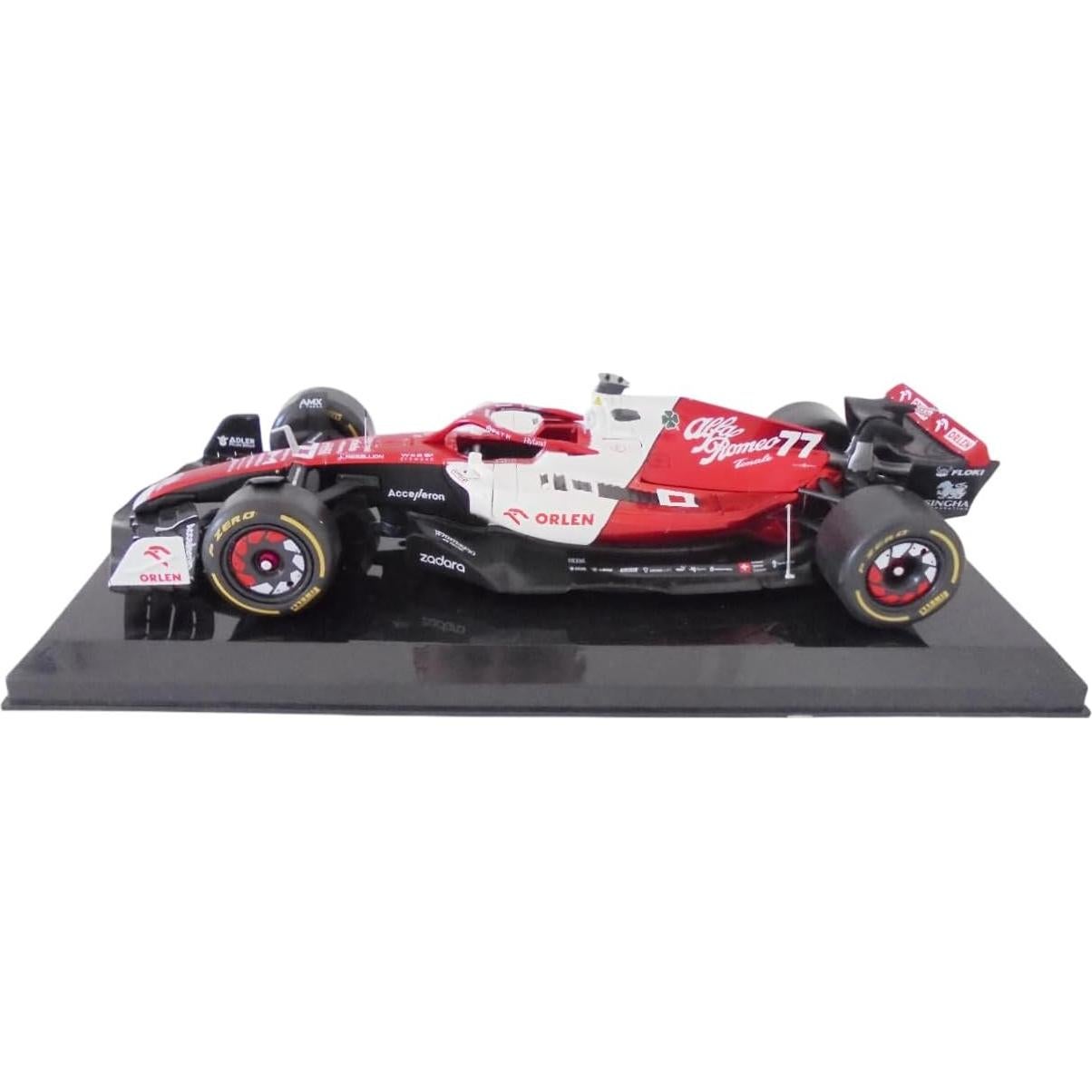 Modelo de coche de metal 1/24 Alfa Romeo C42 Valtteri Bottas 2022