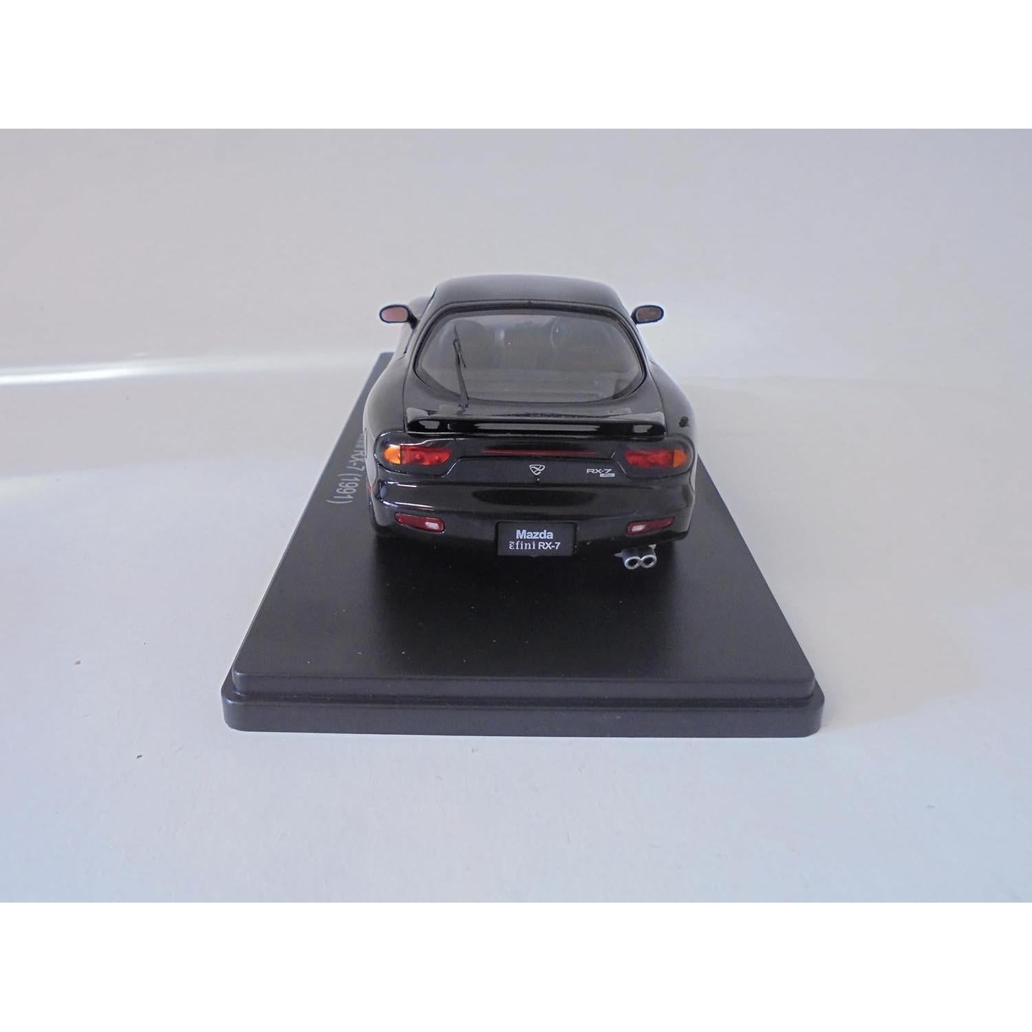 Coche a Escala 1:24 OPO 10 Mazda RX-7 1991 Metal