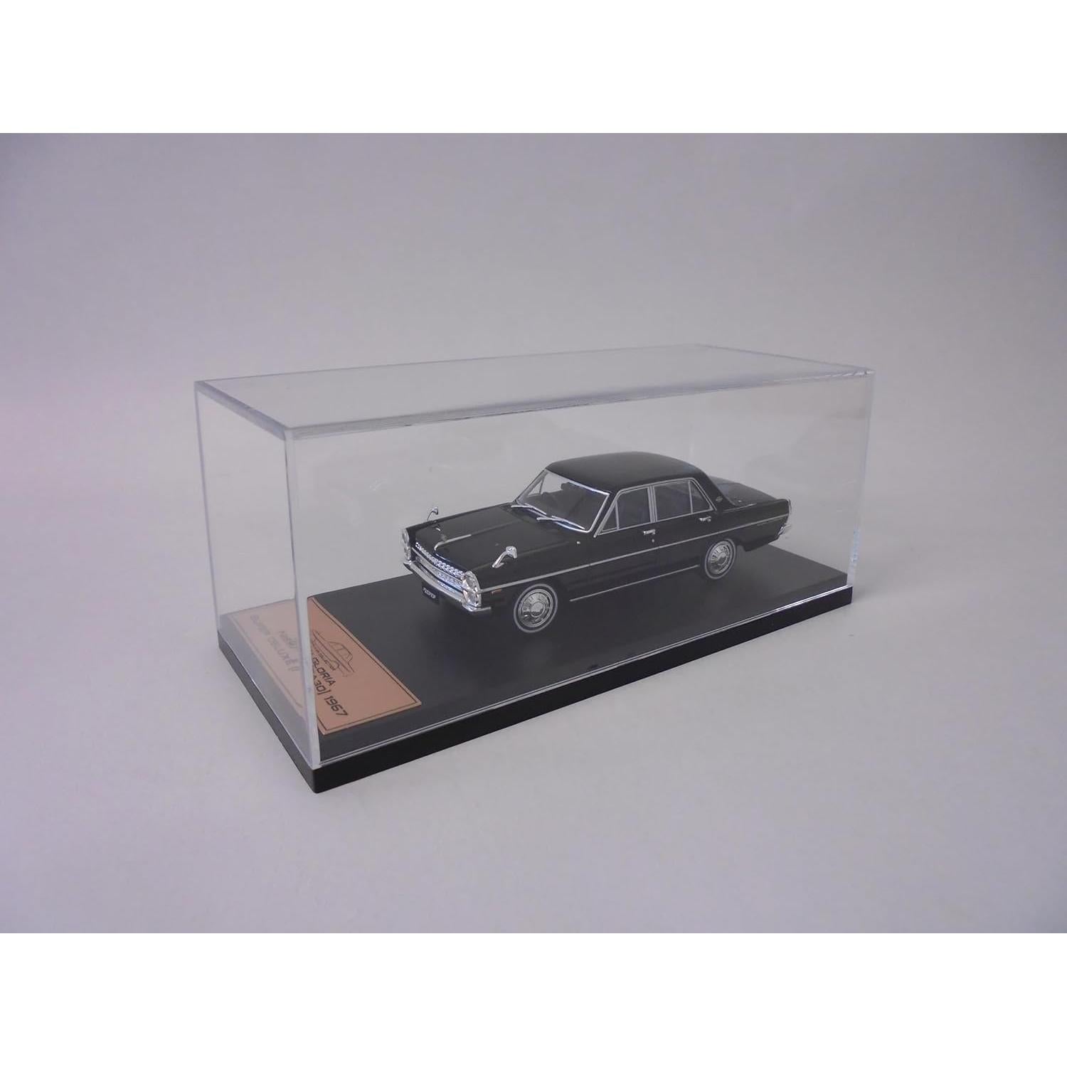 Coche Miniatura Coleccionable OPO 10 Nissan Gloria 1967 1:43