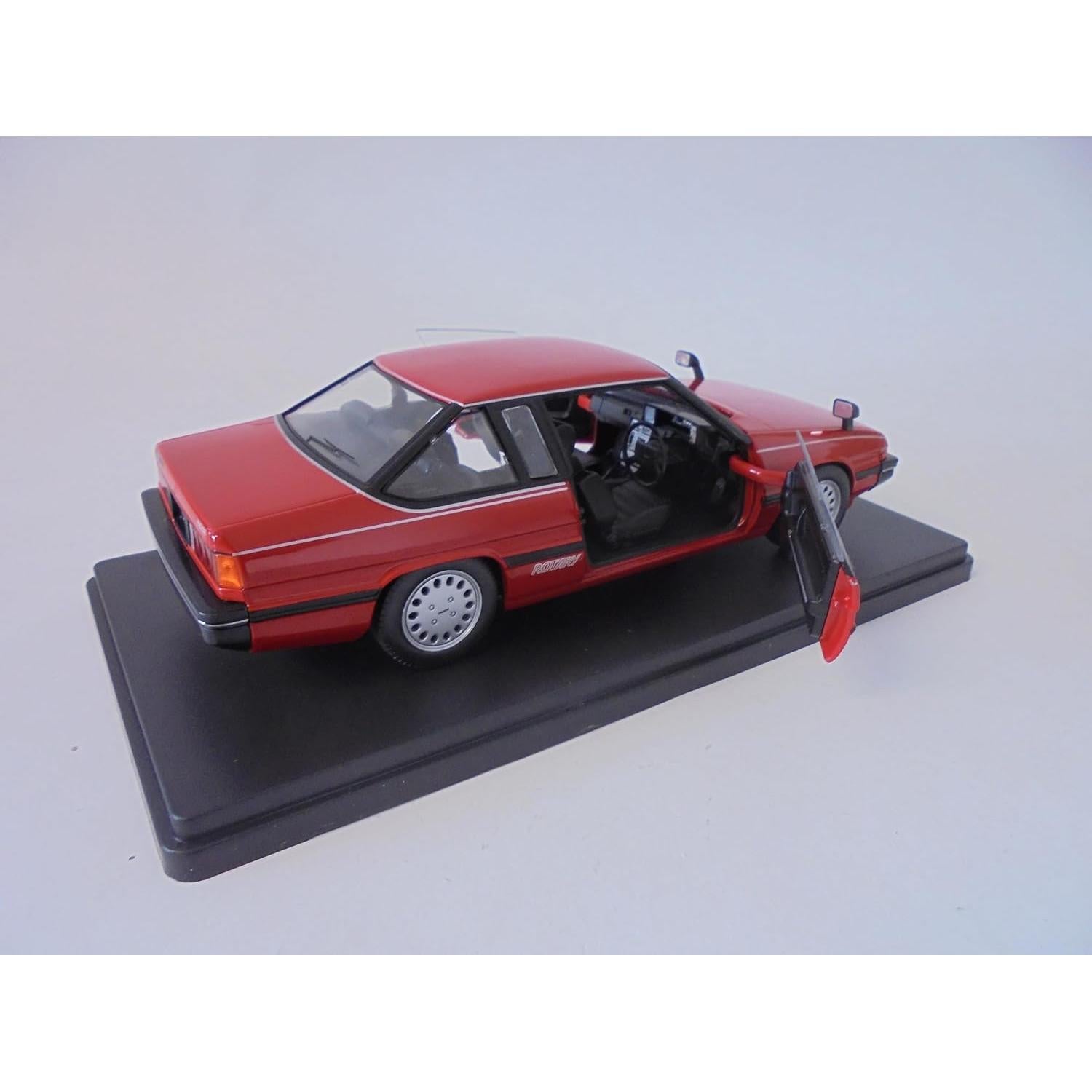 Coche a Escala 1:24 OPO 10 Mazda Cosmo 1982 Metal