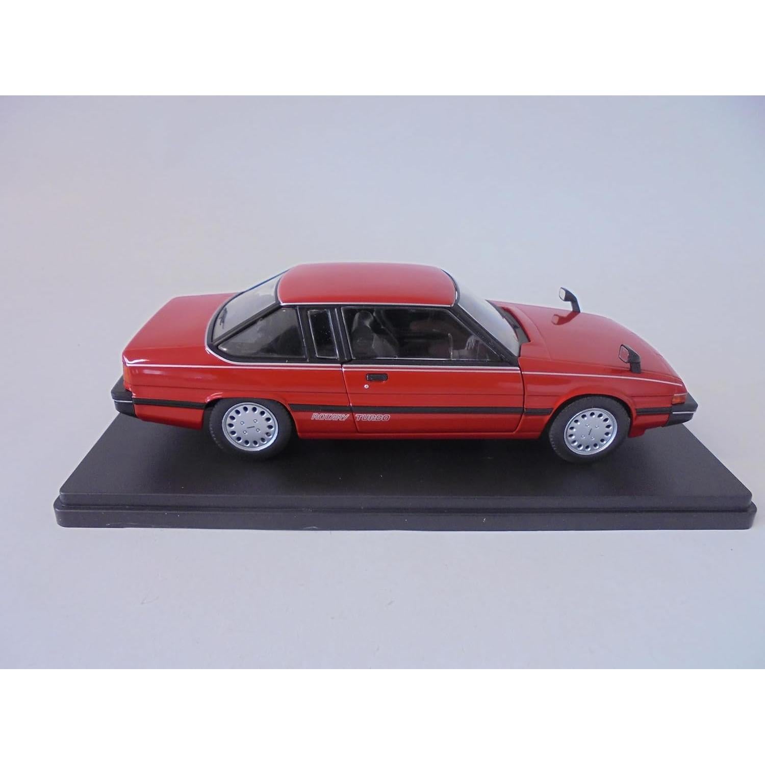 Coche a Escala 1:24 OPO 10 Mazda Cosmo 1982 Metal