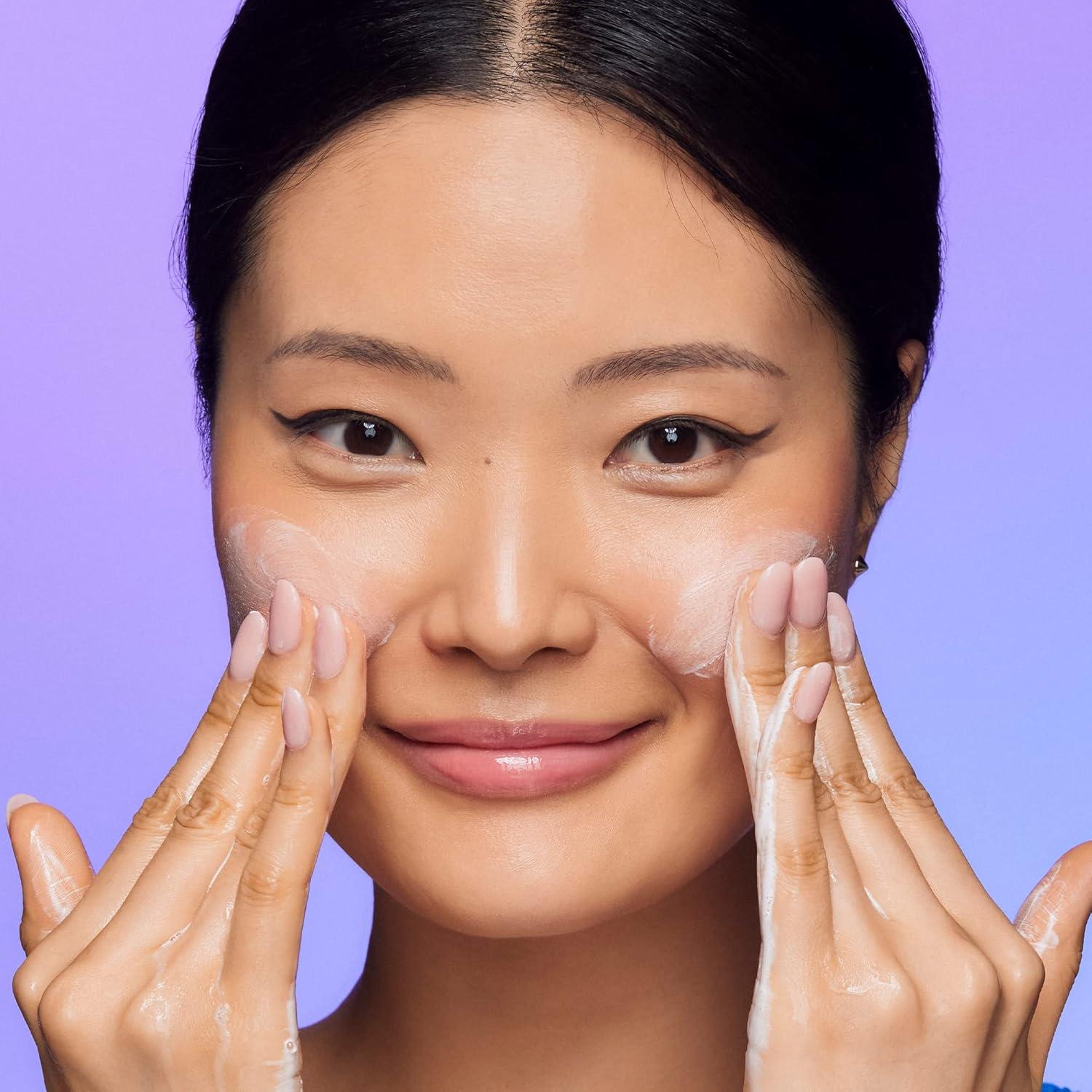 Espuma Limpiadora LANEIGE Water Bank 199g - Ácido Hialurónico