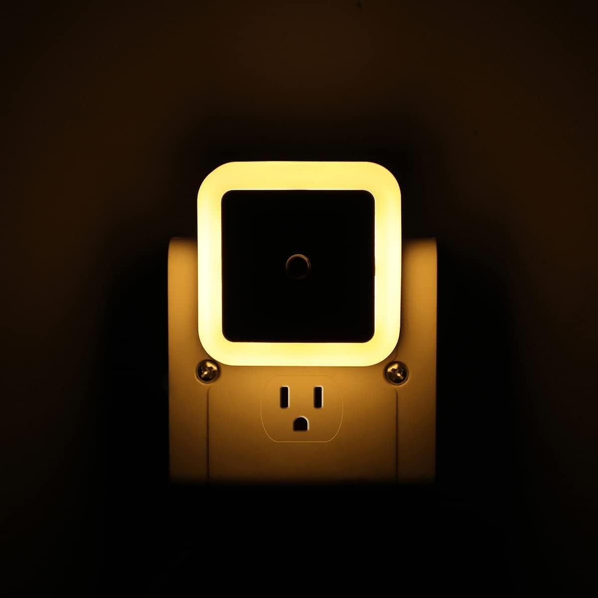 Luz Nocturna Enchufable KINUR LED Blanca Cálida 6 Piezas