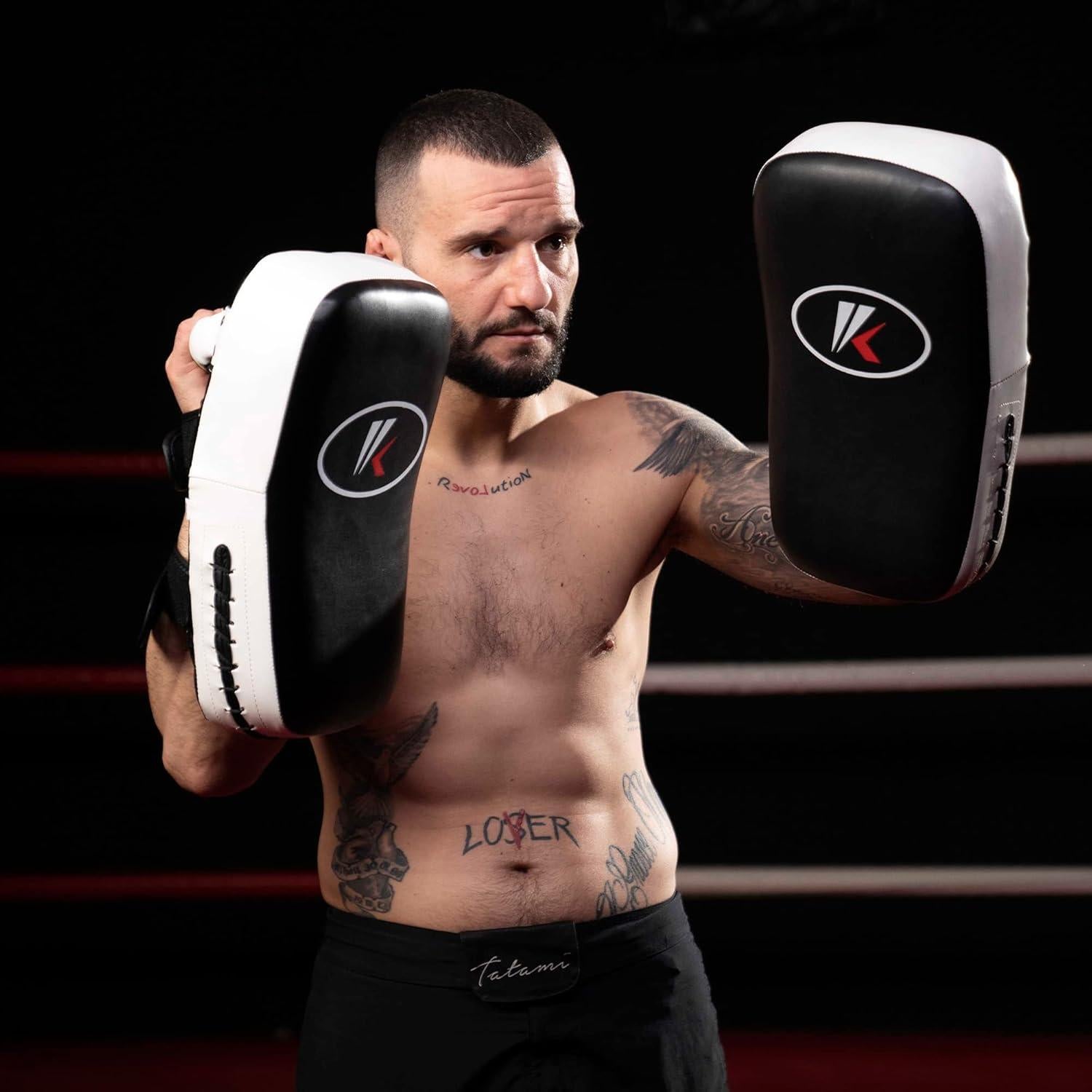 Kruzak Kick Pad Muay Thai Negro/Azul - Entrenamiento Karate