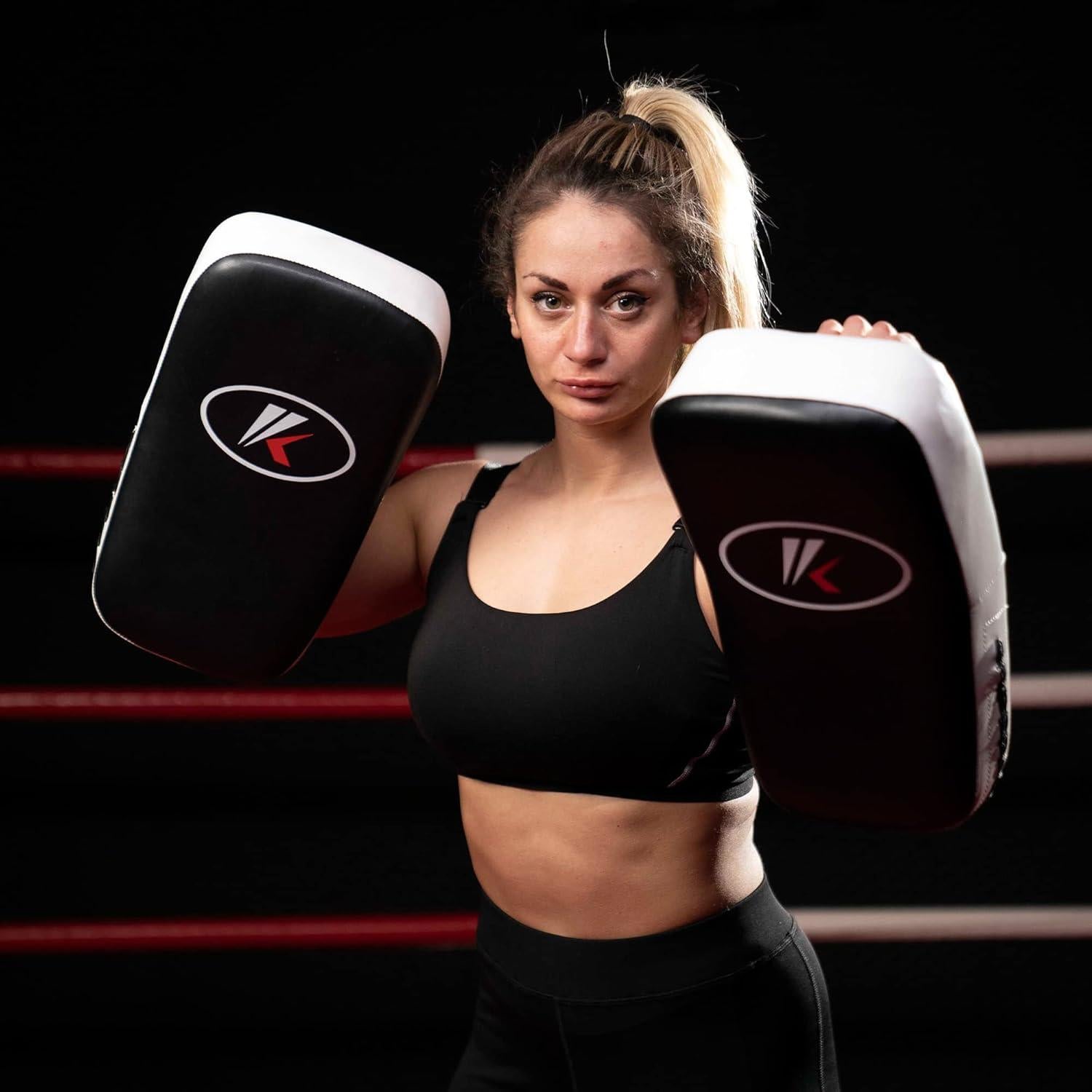 Kruzak Kick Pad Muay Thai Negro/Azul - Entrenamiento Karate