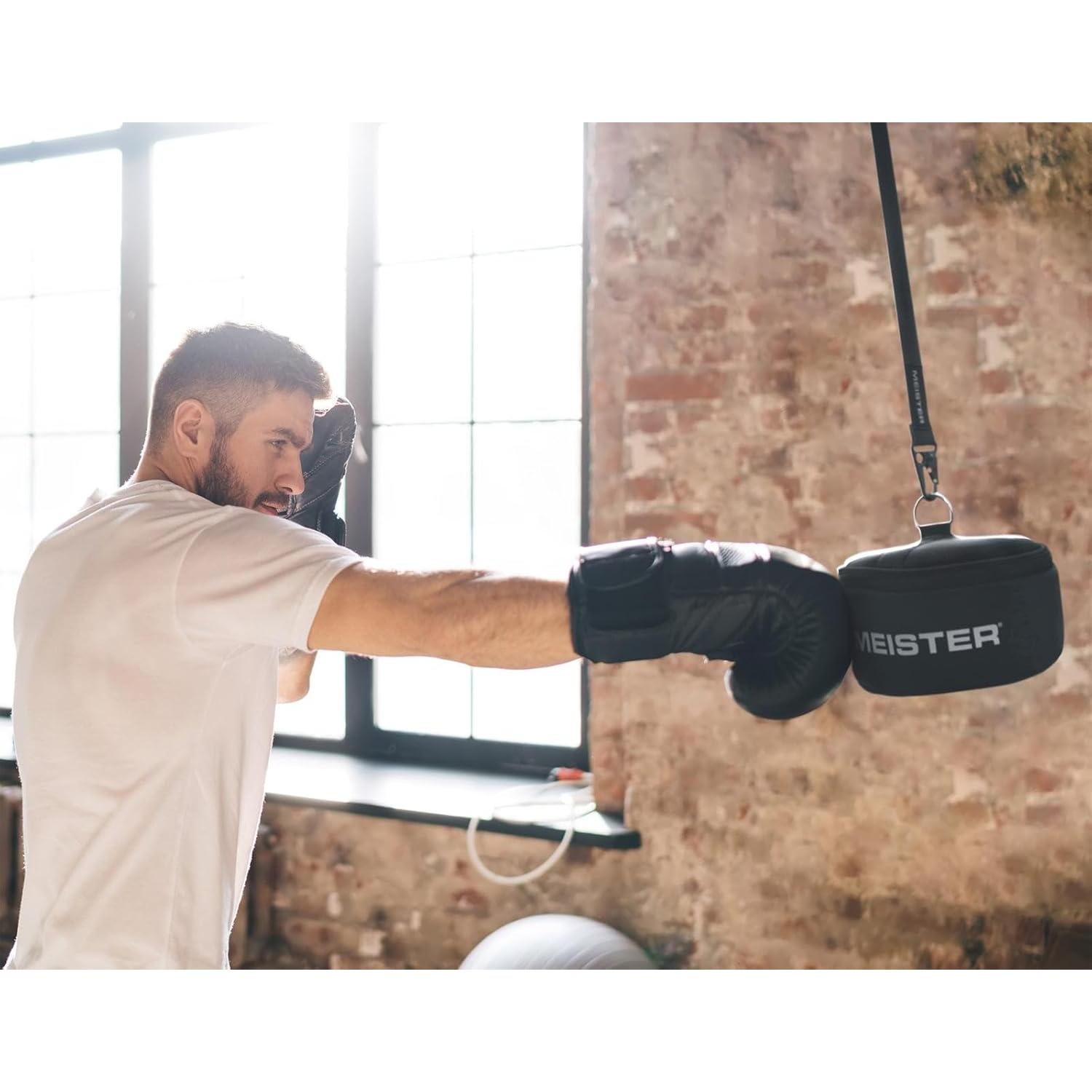 Bolsa de Boxeo Meister SlipStrike Llenada de Agua 7" Negro