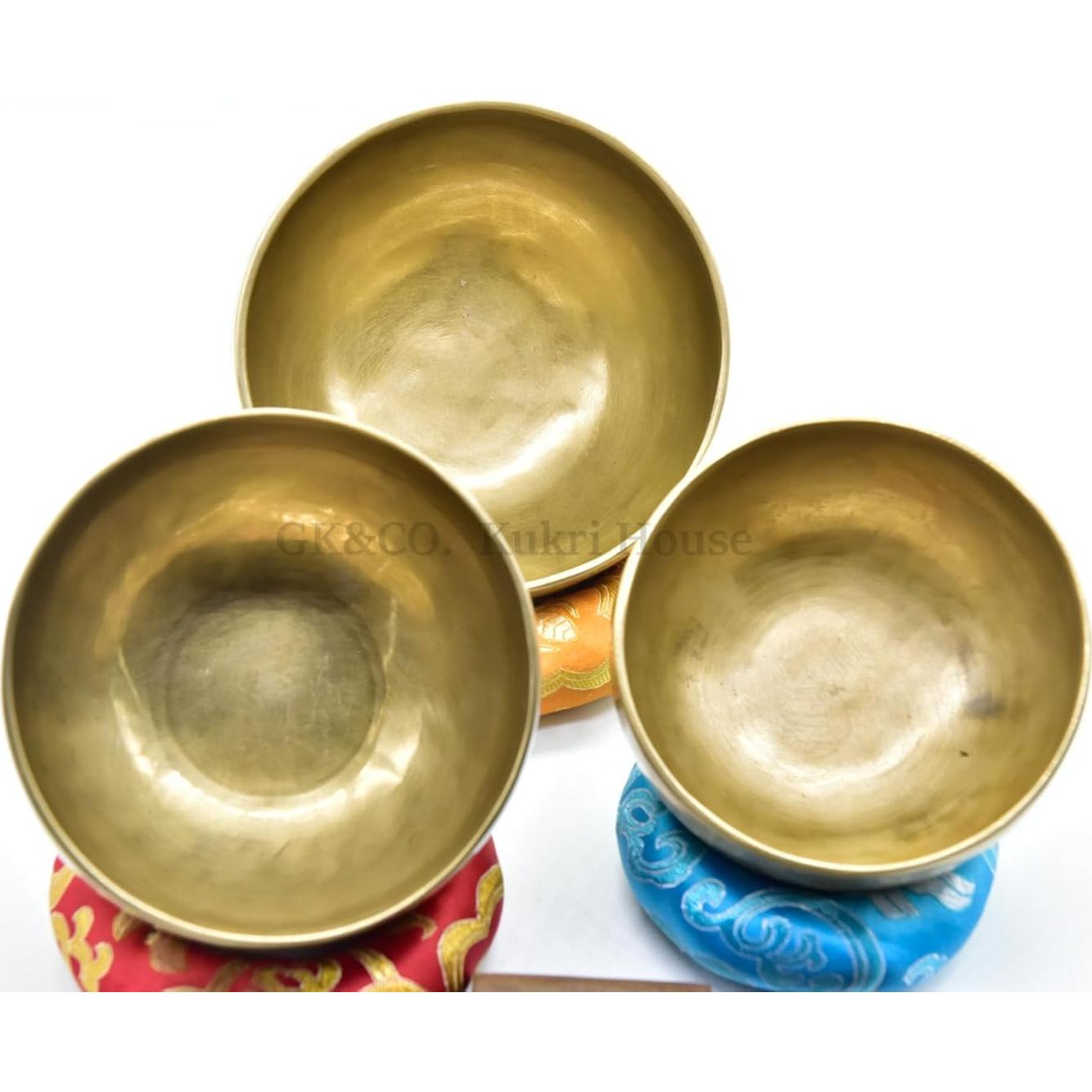 Conjunto de Cuencos Cantores Tibetanos GK&CO - 3 Piezas 11.4 a 14 cm