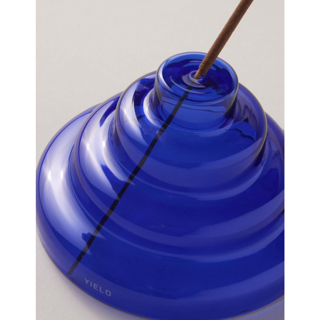 Soporte de Incienso de Vidrio Yield Design Cobalto 8.9x5.7 cm