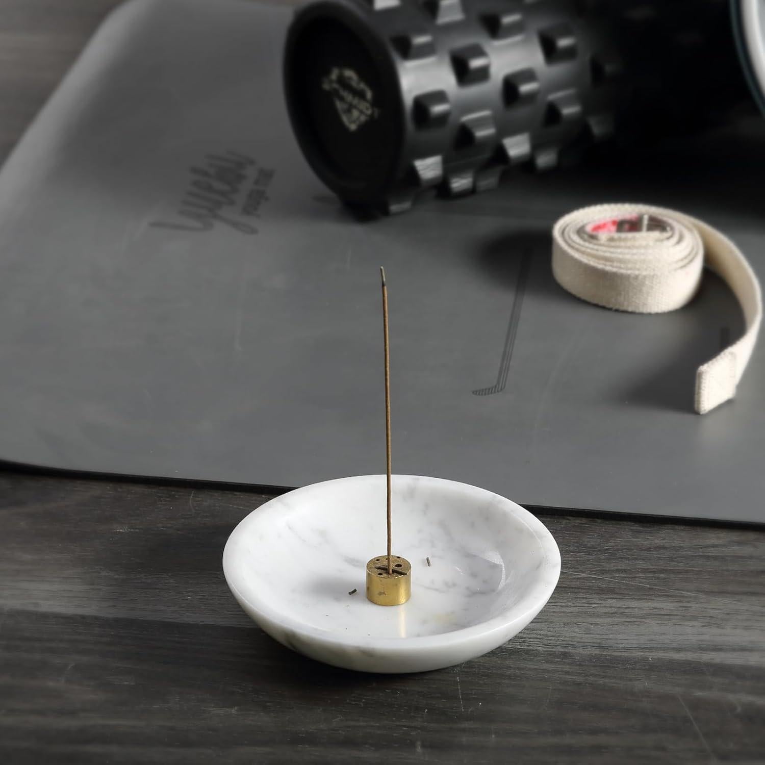 Soporte de Incienso de Mármol Carrara Koville 15.24 cm