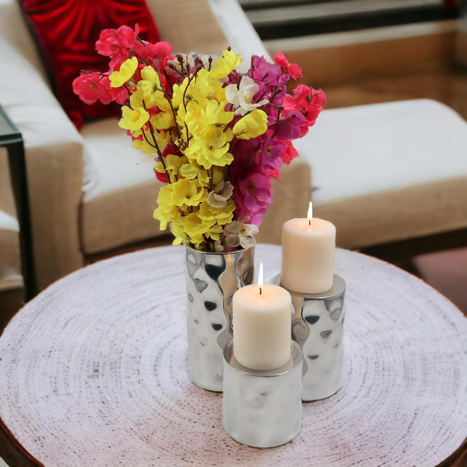 Soportes de Vela de Pilar Plateados Hosley - 3 Tamaños