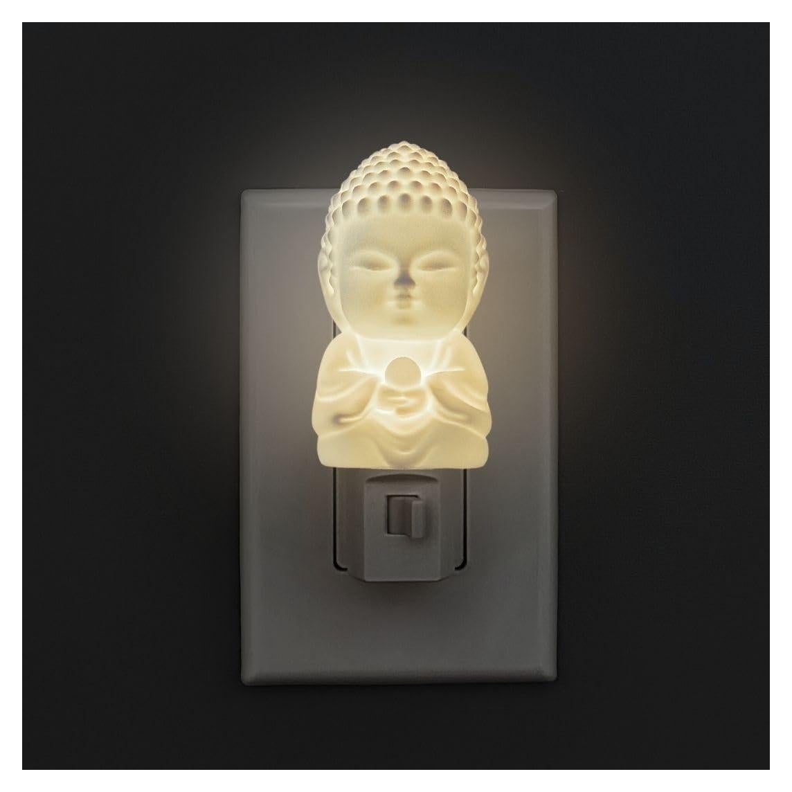 Luz Nocturna Baby Buddha Enchufable | Brillo Suave 120V