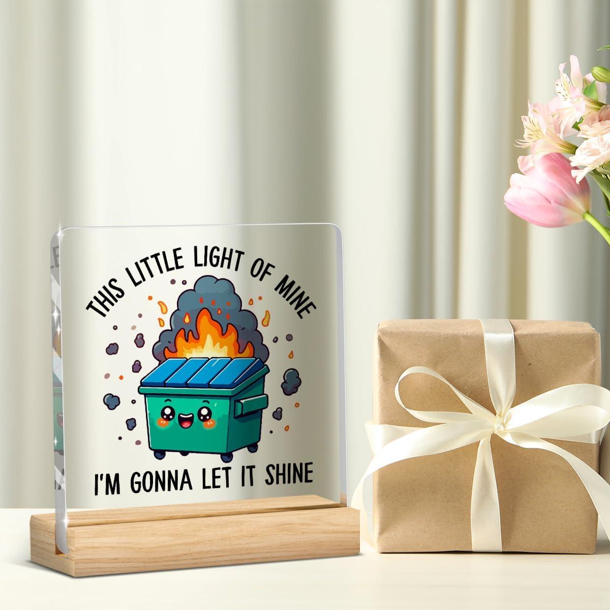 Decoración Acrílica de Escritorio MIOOKISS 10x10 cm con Base de Madera