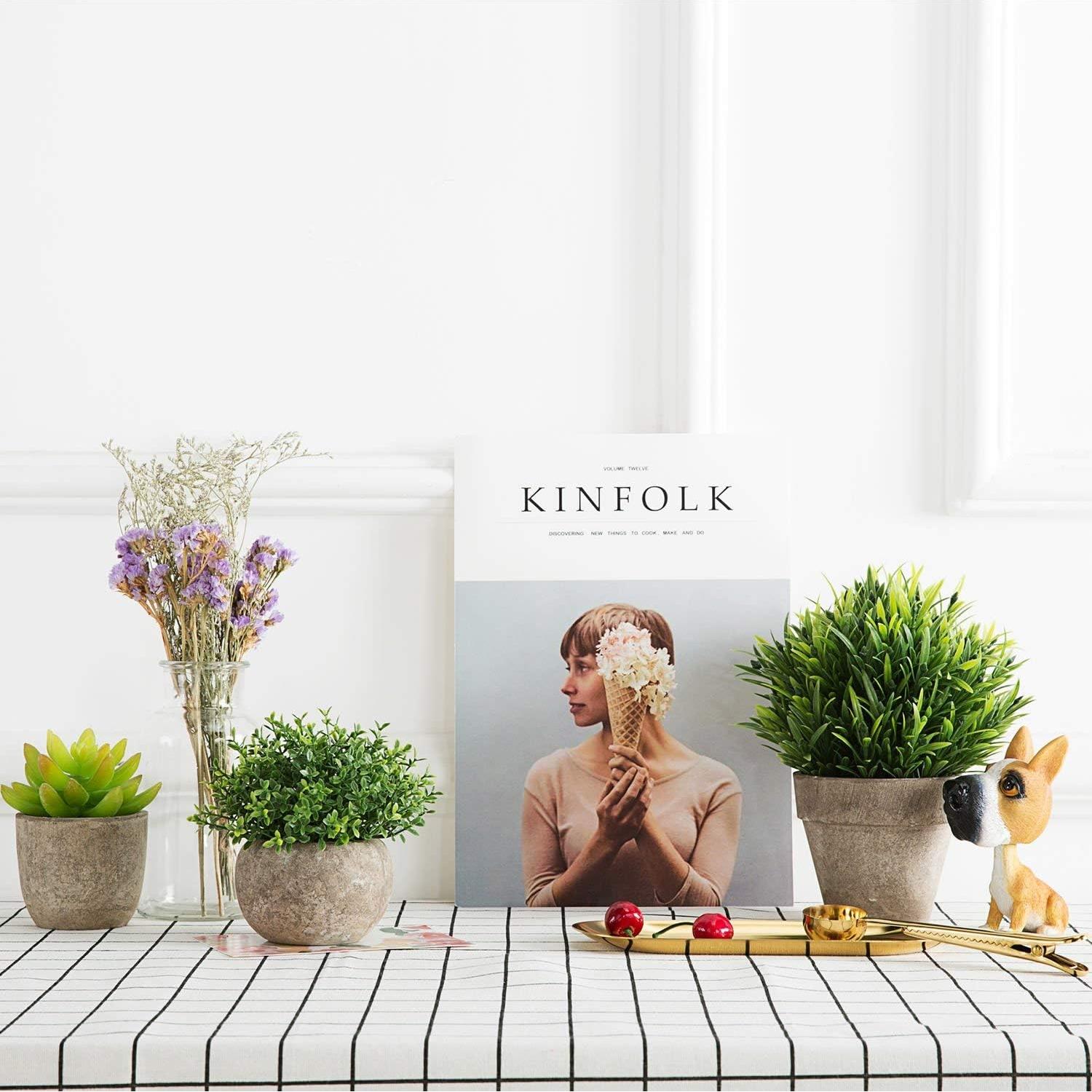 Set de 2 Plantas Artificiales Topiarias Velener - Verde 14.2x11.2 cm