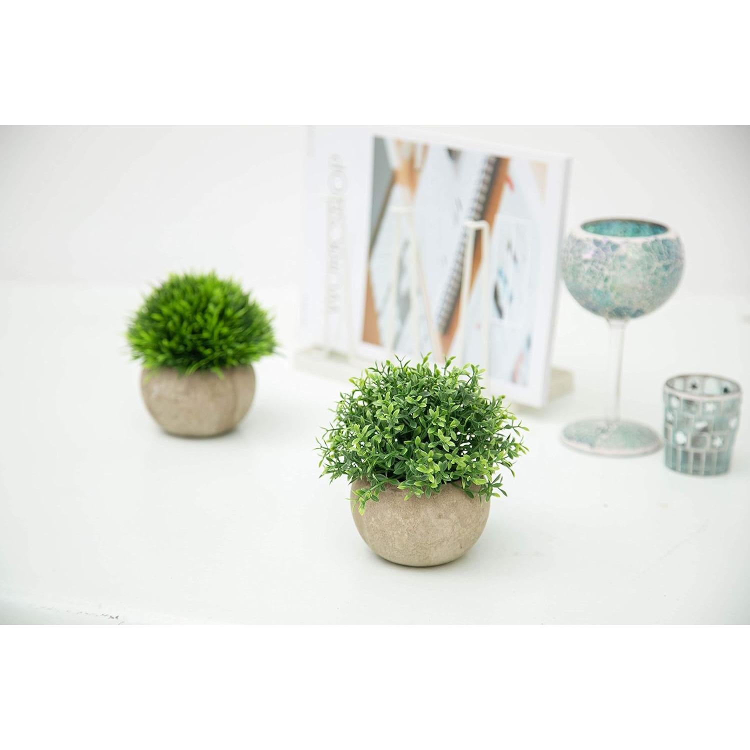 Set de 2 Plantas Artificiales Topiarias Velener - Verde 14.2x11.2 cm