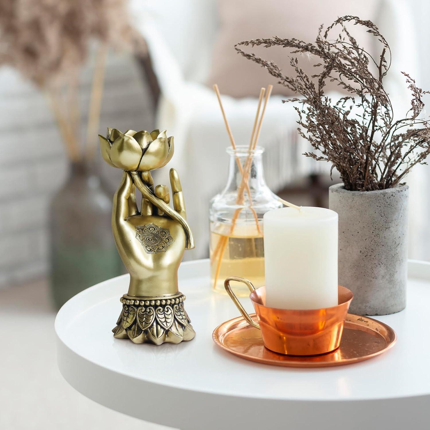 Soporte de Vela Tealight Pigort Loto en Mano Dorado 18.3cm