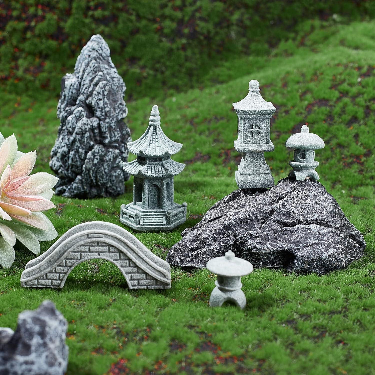 Estatuas Ornamentales de Pagoda y Linterna SUPERFINDINGS - 5 Piezas