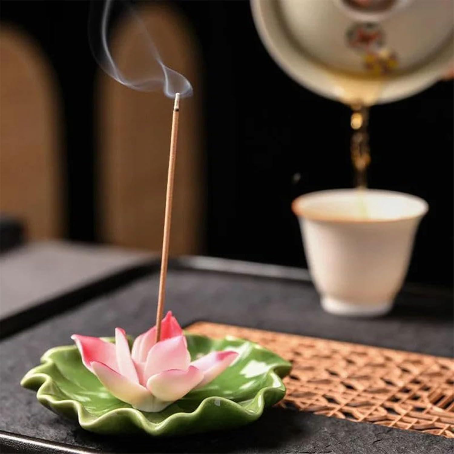 Soporte de Incienso de Cerámica Loto Suruim 10.67 cm