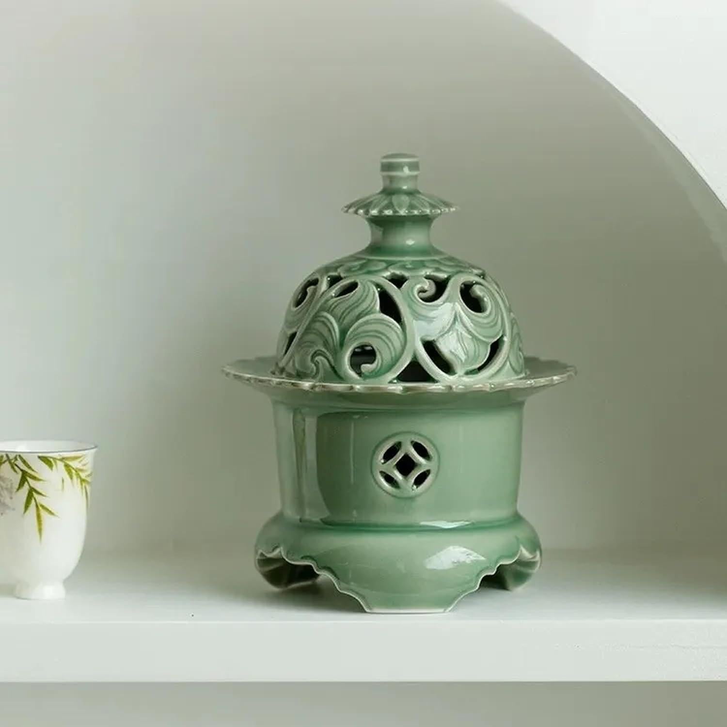 Horno de Incienso Hermit Life Celadón 16cm con Tapa Loto