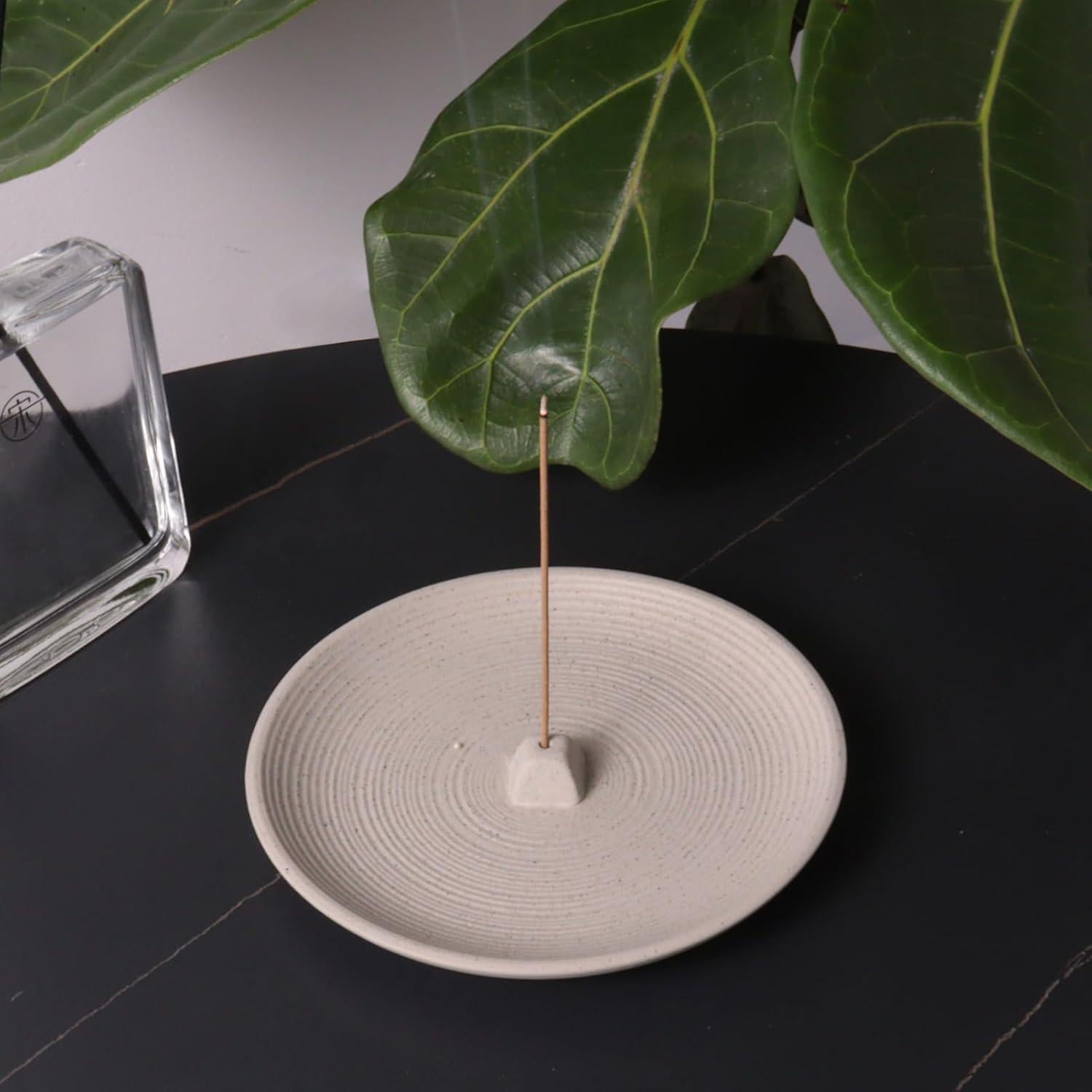 Soporte de Incienso Cerámica CHORZHOW Blanco 14x14x2.2cm