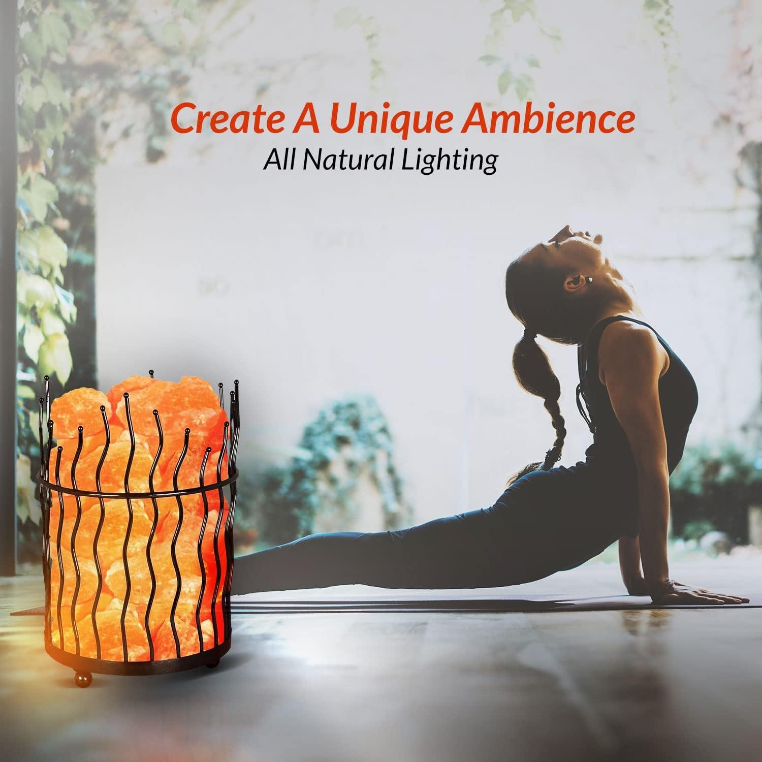 Lámpara de Sal Himalaya 20.32 cm con Cesta Metalica - Brillo Ámbar