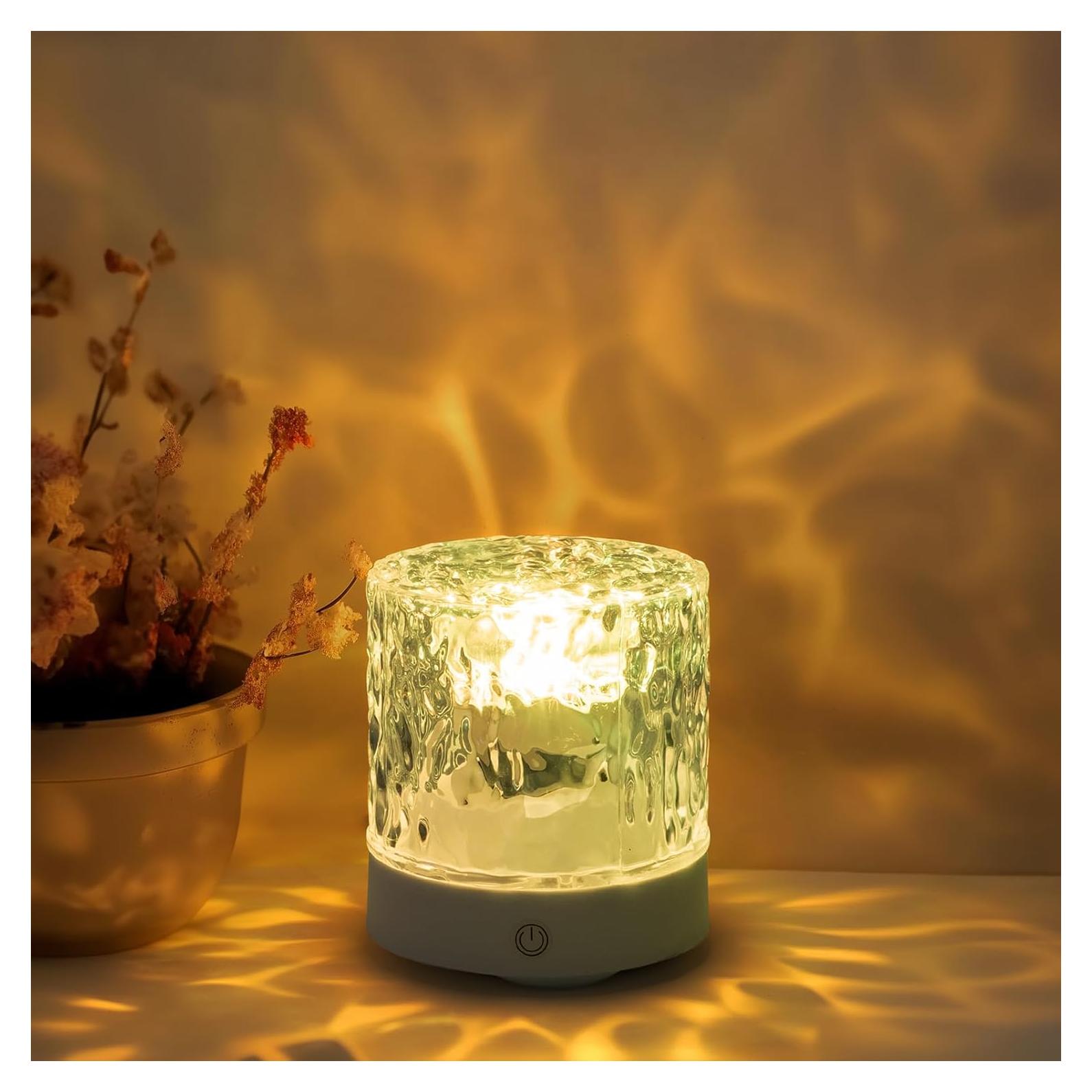 Luz Nocturna LED XC-Kluyr, Proyección de Llama, 7.62cm