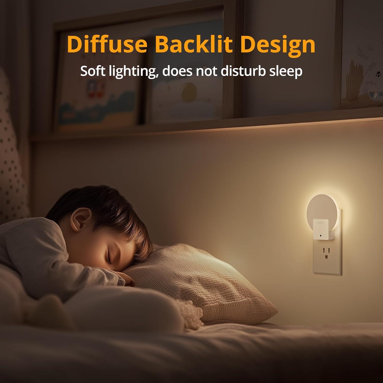 Luz Nocturna LED Lyridz con Sensor Automático 1-50 LM - Paquete de 4