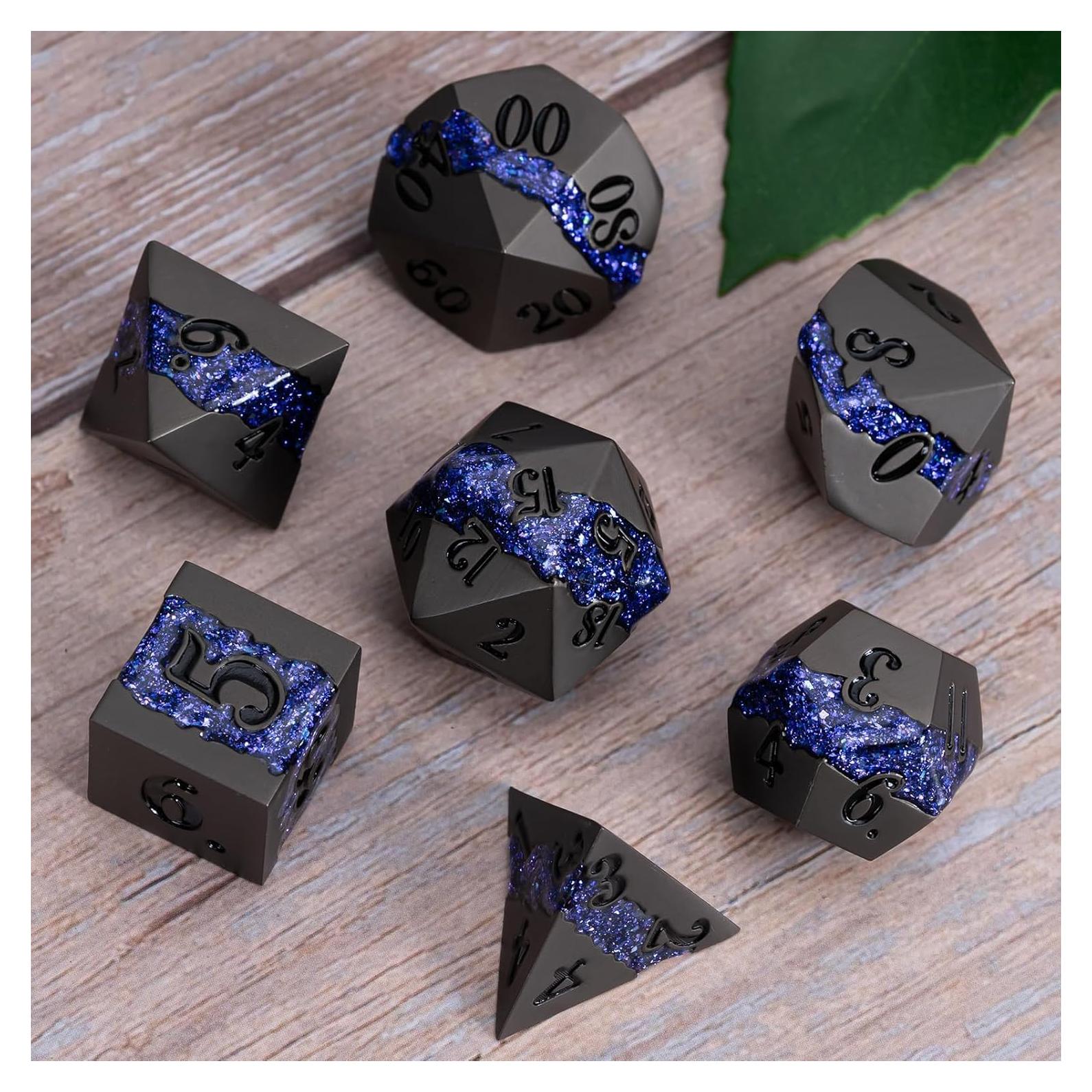 Dados Poliedricos Metálicos DND 7pcs Brillo Púrpura