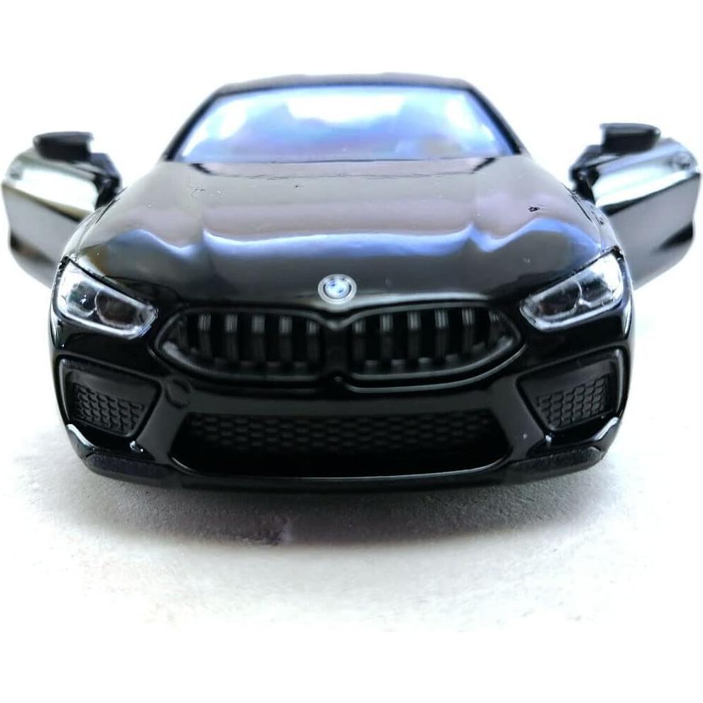 Modelo de Coche BMW M8 Competition KiNSMART 1:36 Negro