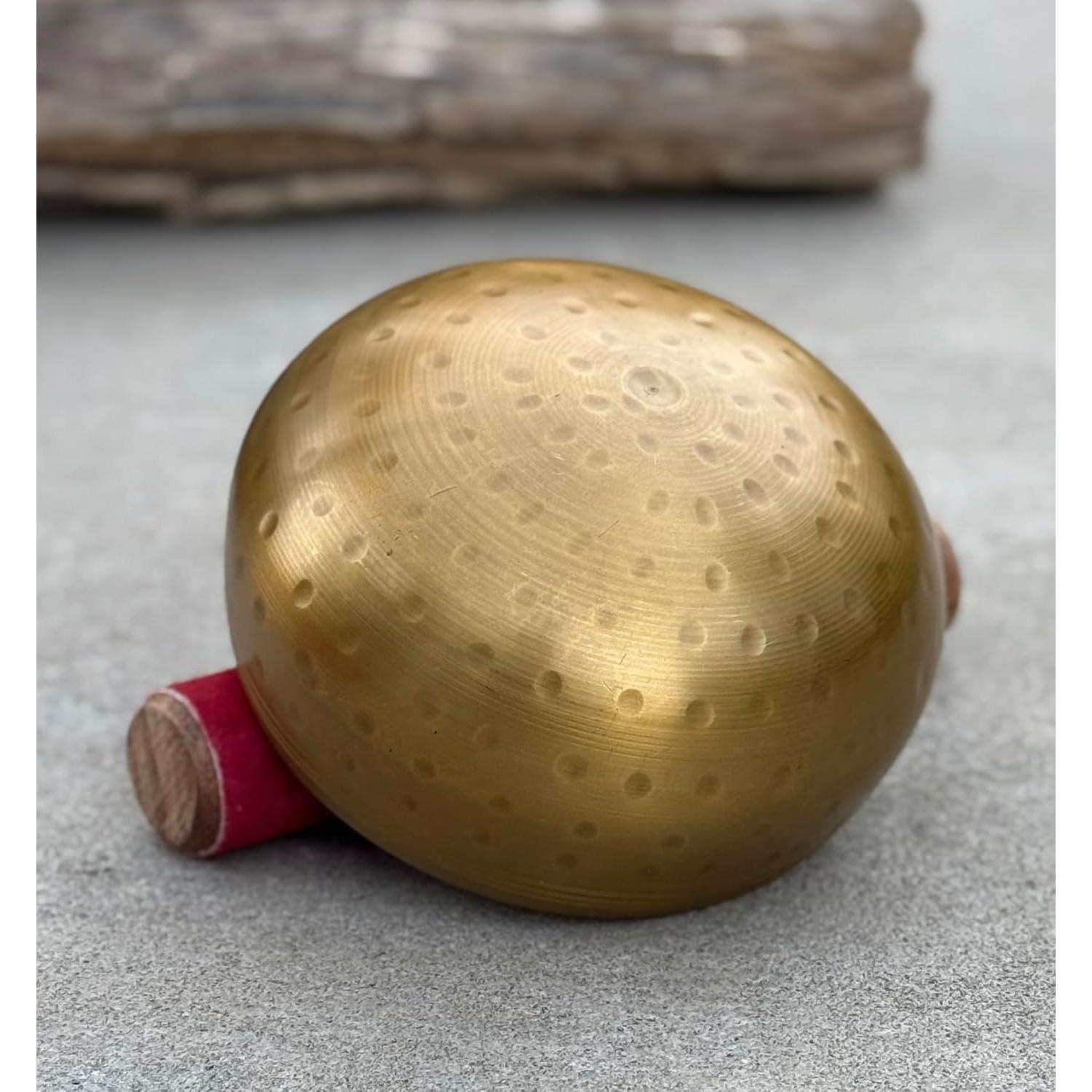 Cuenco Cantante Tibetano DharmaObjects Mediano con Martillo y Cojín