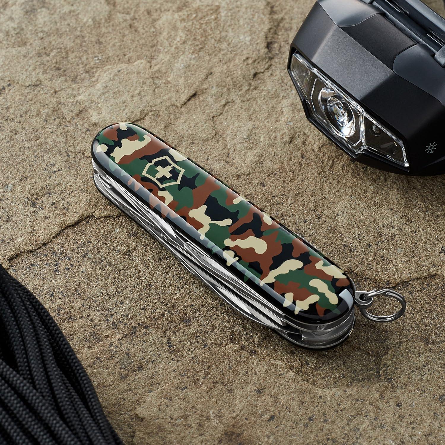 Cuchillo Suizo Victorinox Climber 14 Funciones Camuflaje