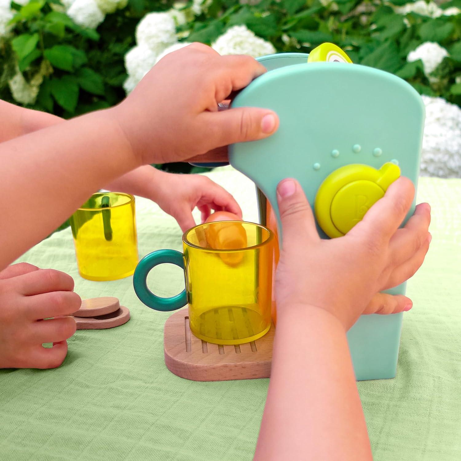 B. toys Máquina de Café de Madera con 10 Accesorios