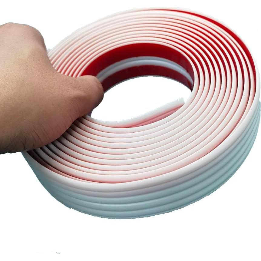 Moldura de esquina autoadhesiva Maydos 3D 3.81cm x 4.88m blanca