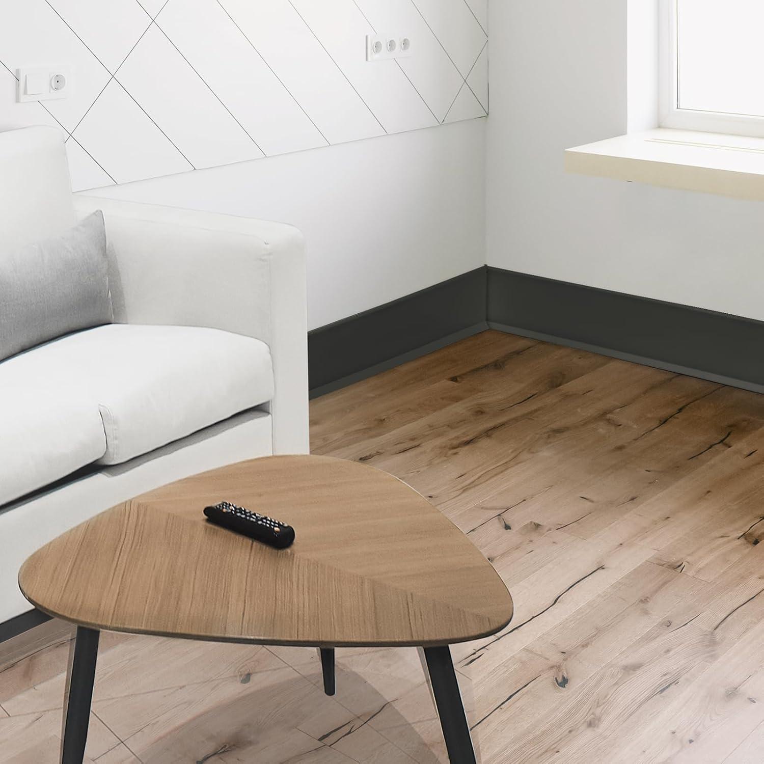 Moldura de Zócalo Flexible Art3d 6.1m Autoadhesiva Negra