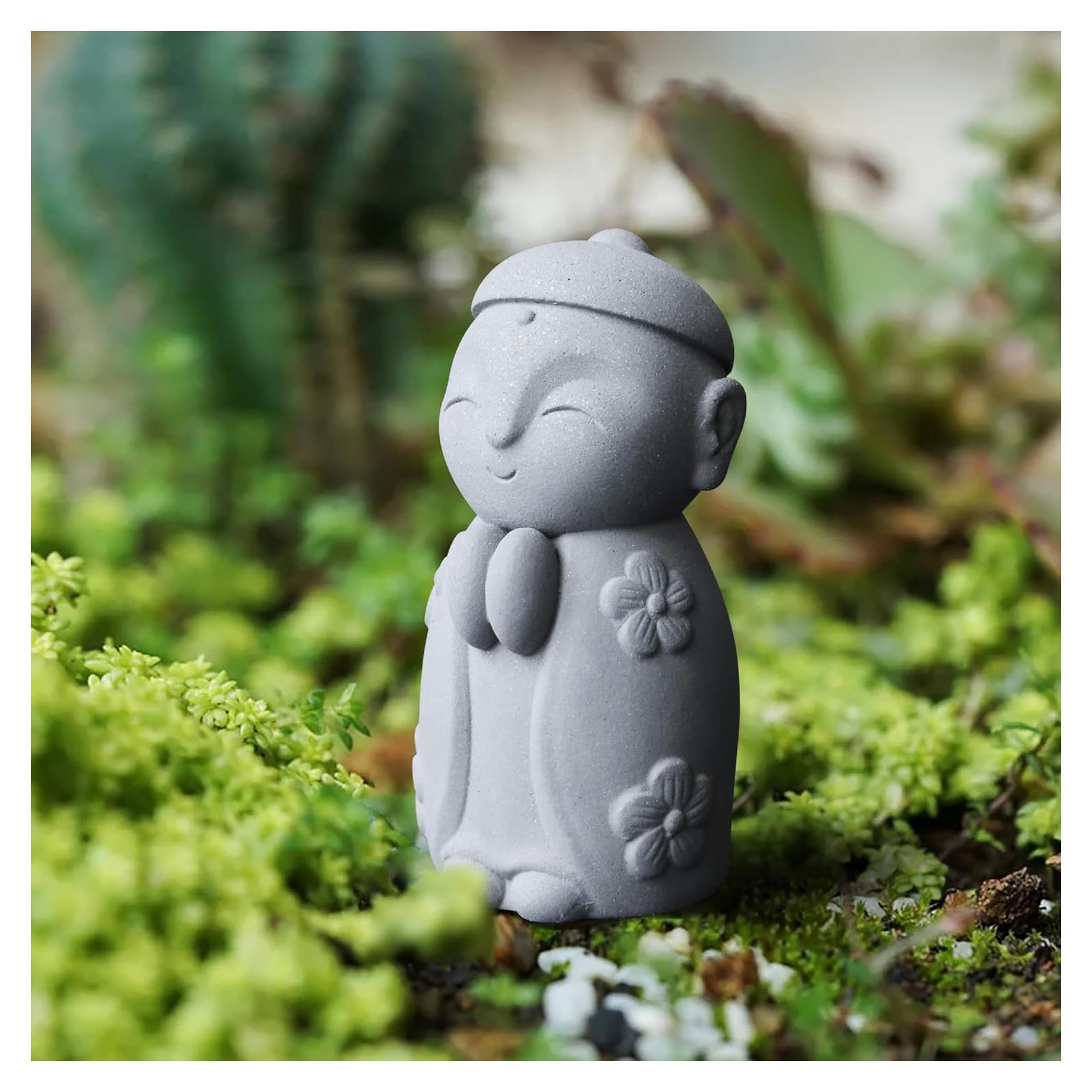 Estatua de Buda Monje Zen FAJZATA - 8x3.5 cm, Arenisca
