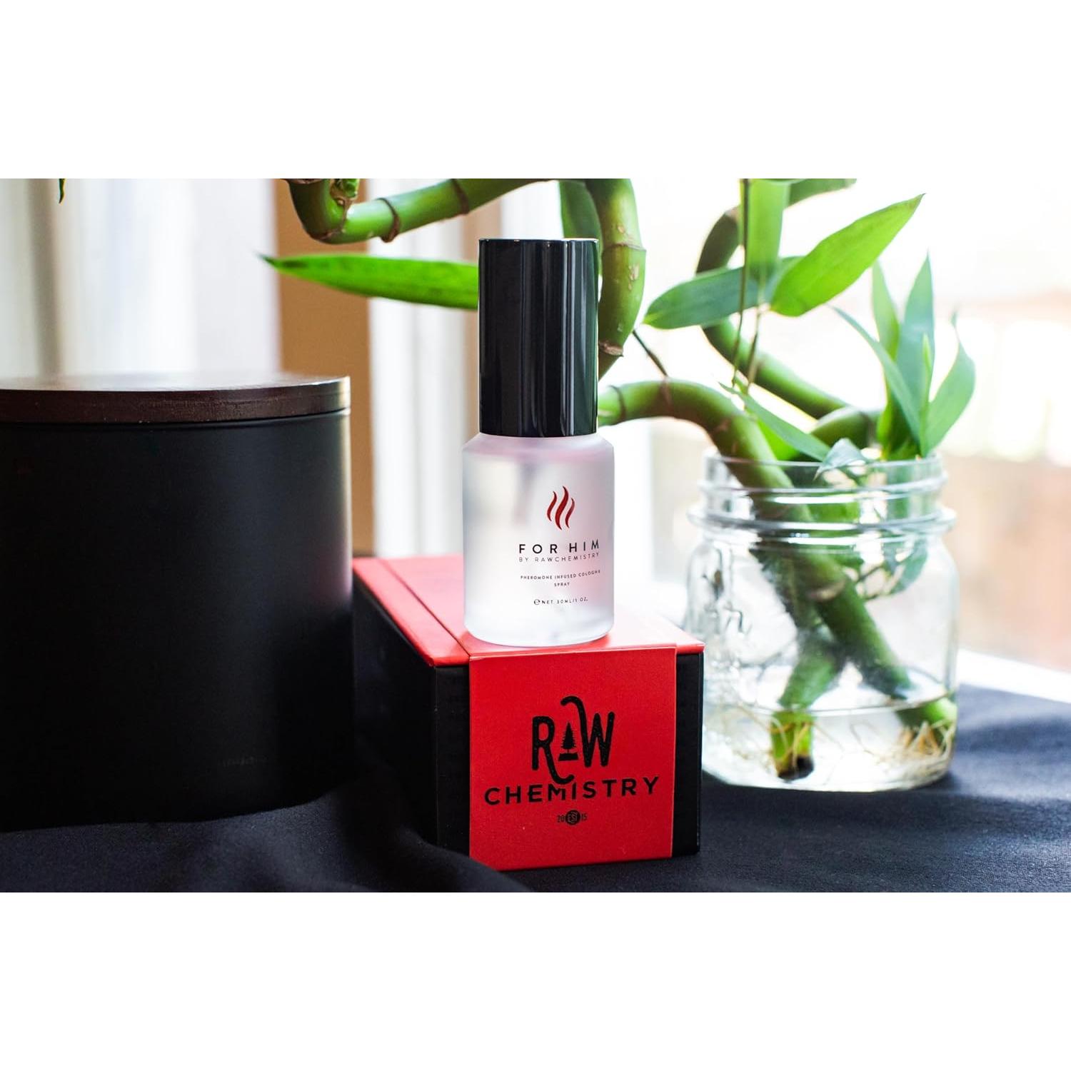 Colonia Infundida con Feromonas RawChemistry Para Él 30 ml