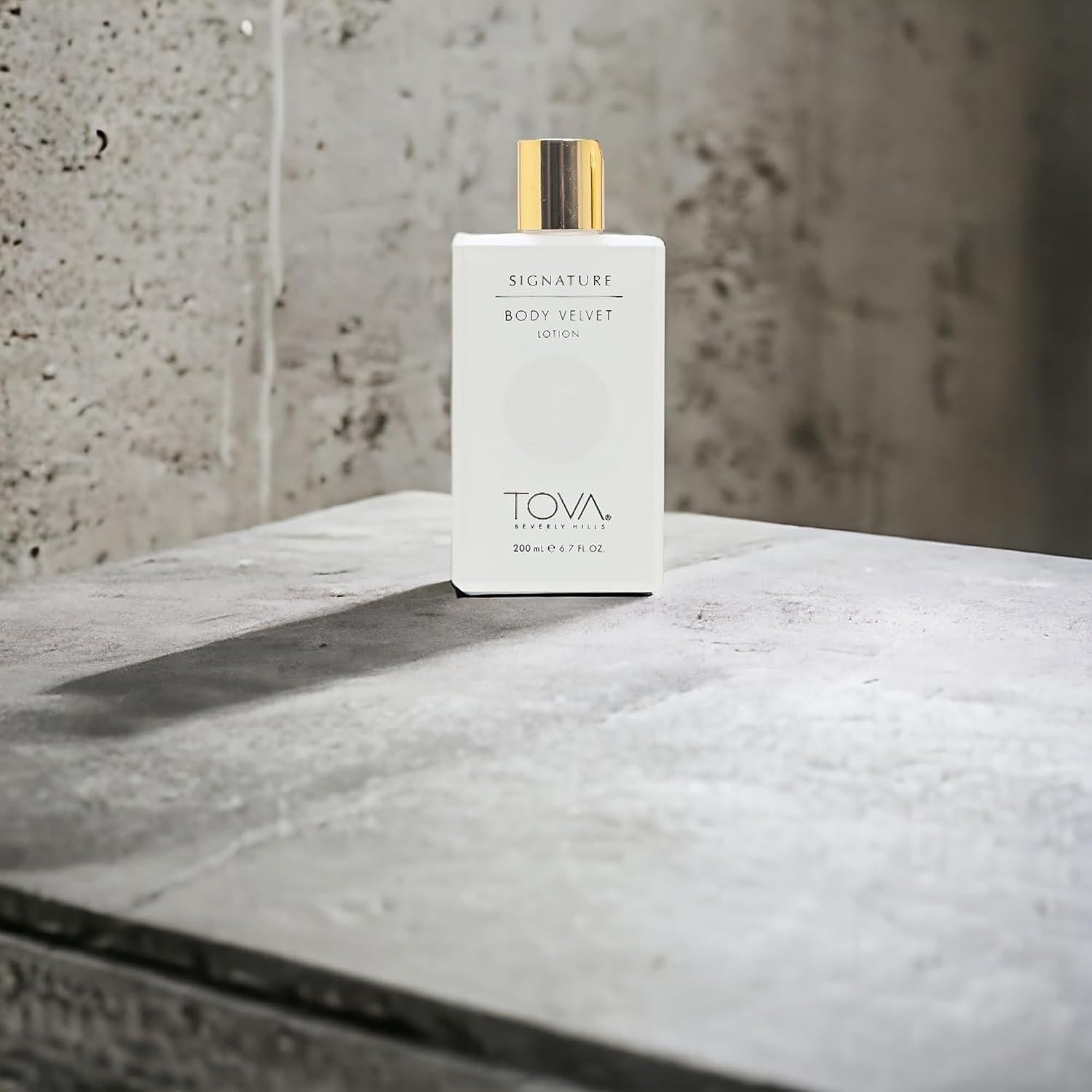 Loción Corporal Velvet Tova Signature 200 ml