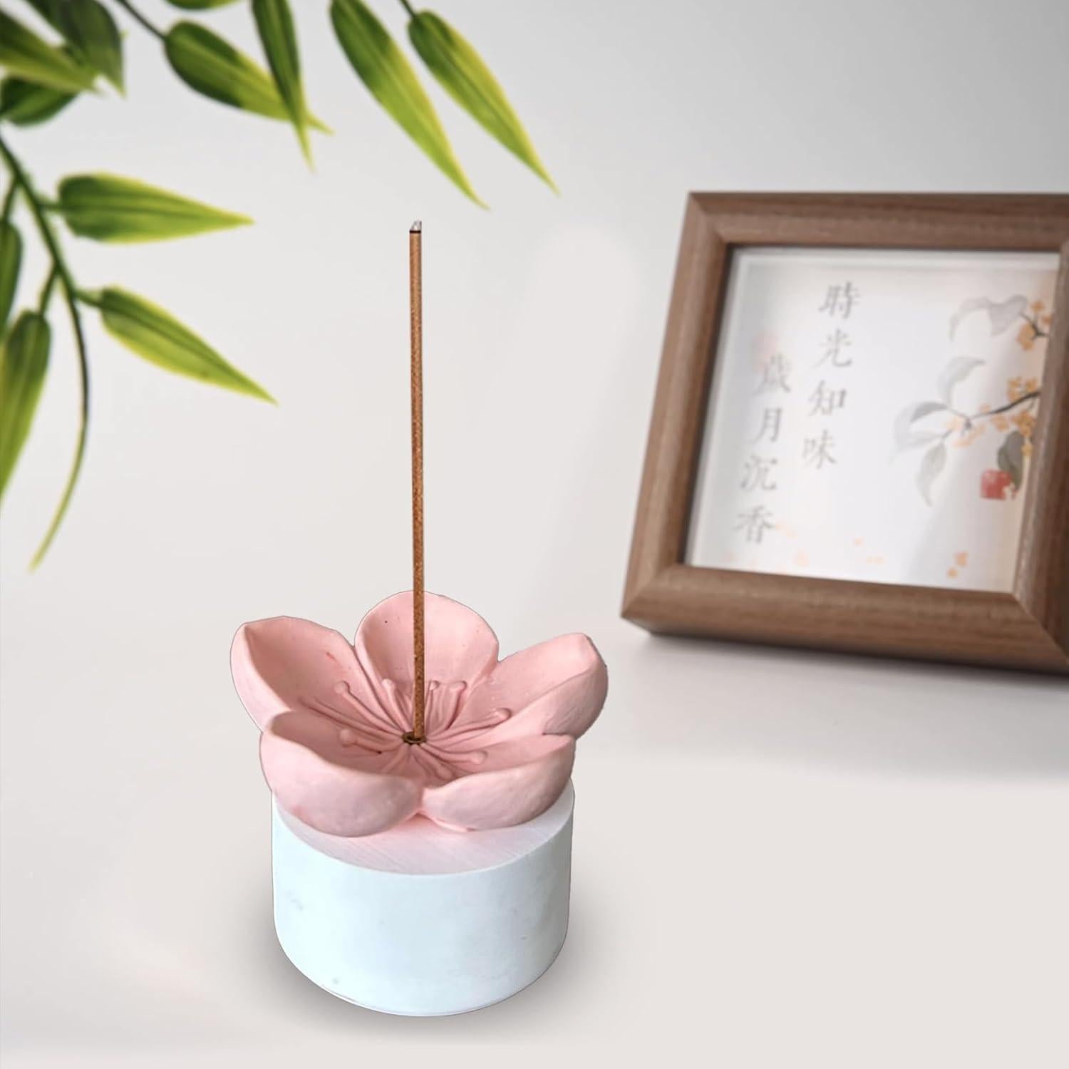 Soporte de Incienso Riadyet Flor de Cerezo Yeso Rosa 7.5cm