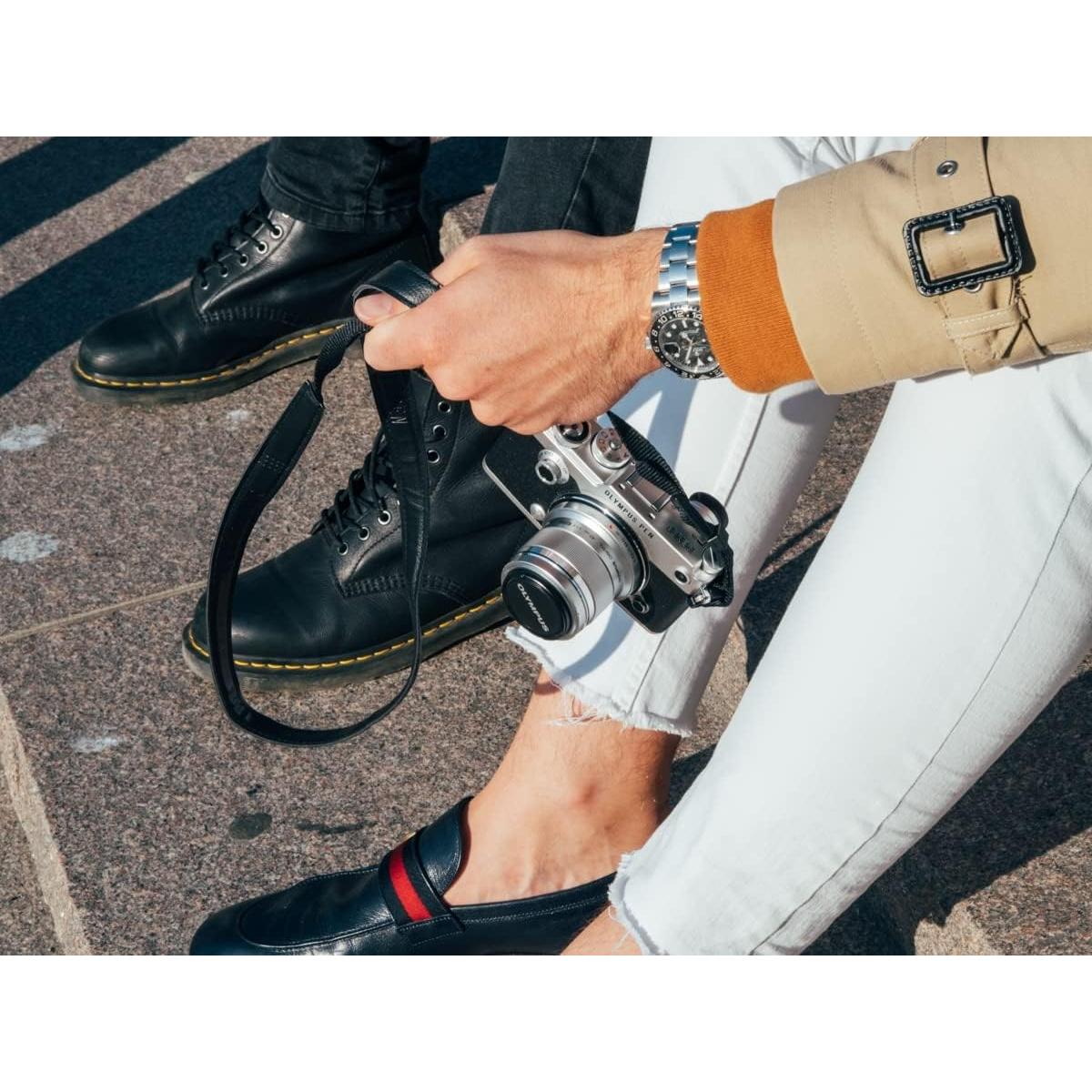 Lente OM SYSTEM Olympus M.Zuiko 45mm F1.8 Plata para Micro Cuatro Tercios