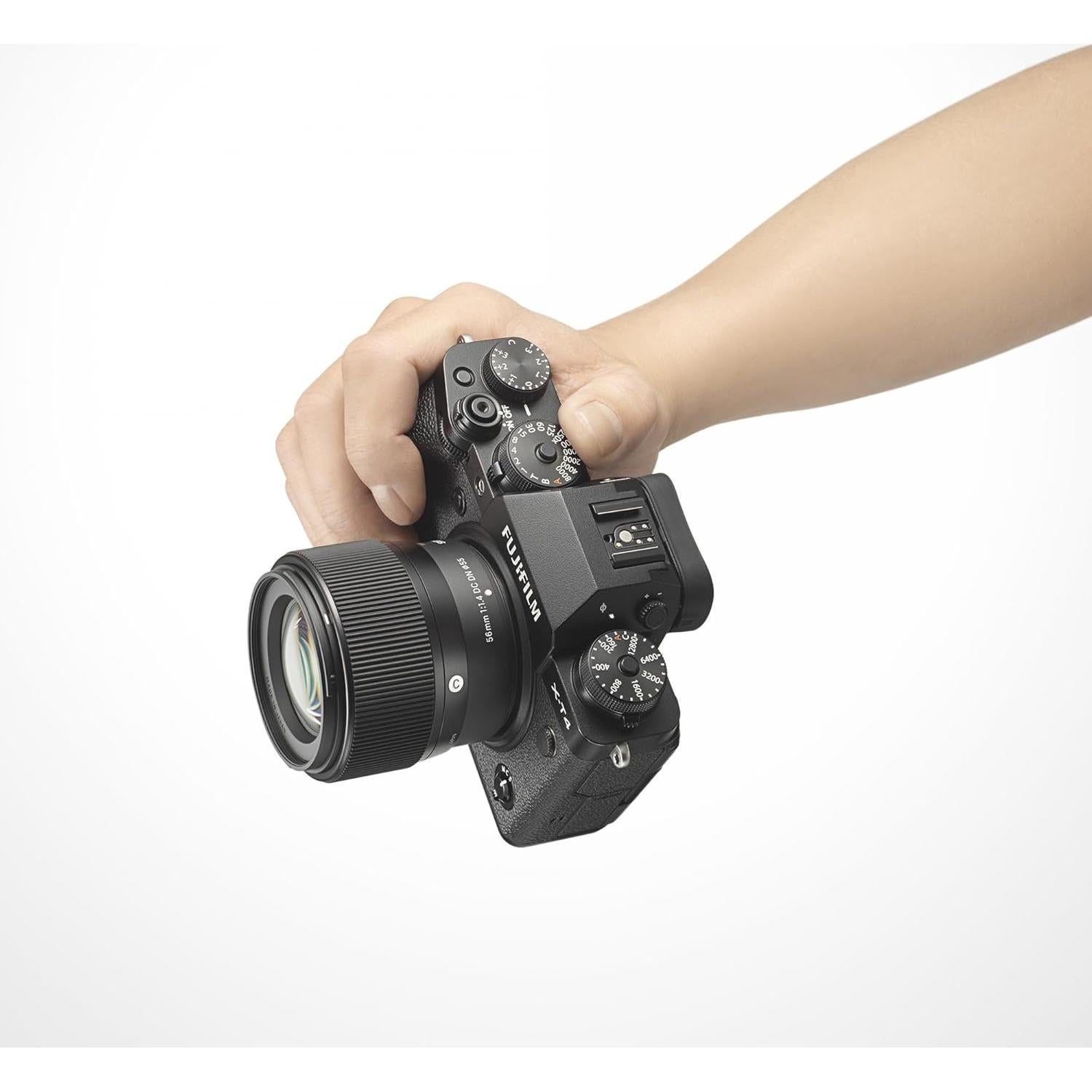 Lente Sigma 56mm F1.4 DC DN para Fuji X + Baterías y Bolsa