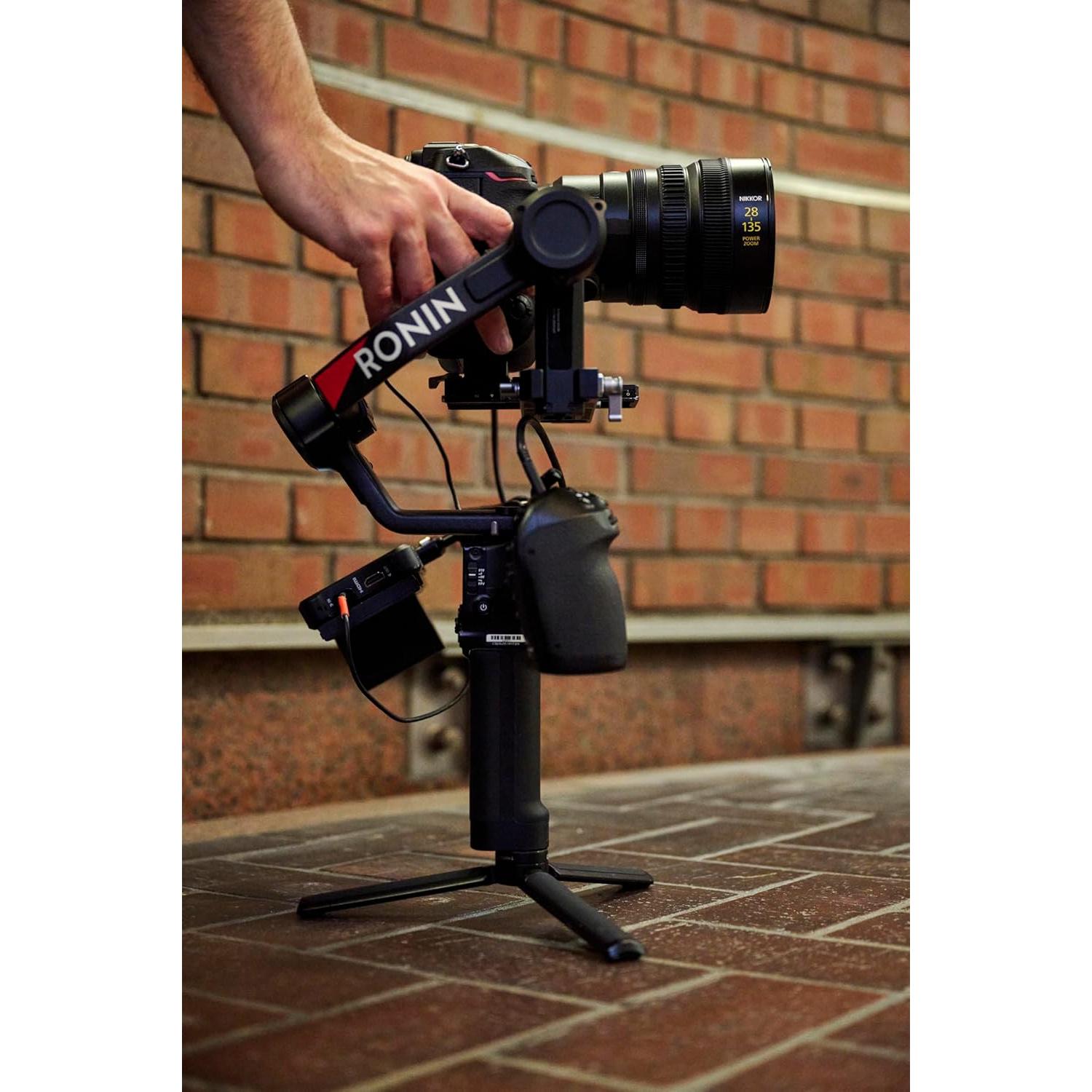 Lente Nikon NIKKOR Z 28-135mm f/4 PZ para Video Profesional