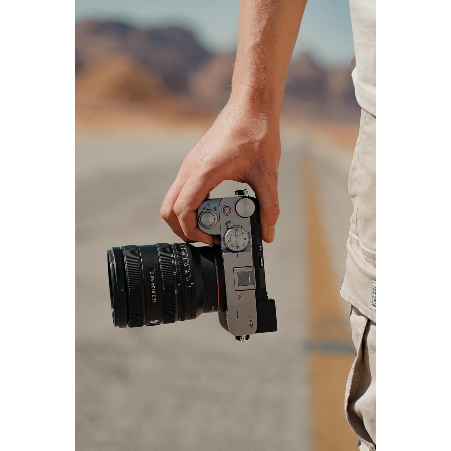 Lente Zoom Compacto Sony SEL2450G F2.8 24-50mm