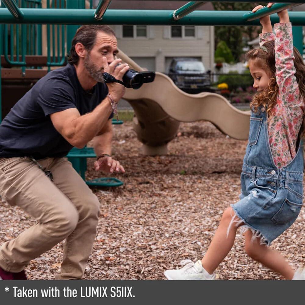 Cámara de video Panasonic HC-V900 Full HD 24x + Accesorios