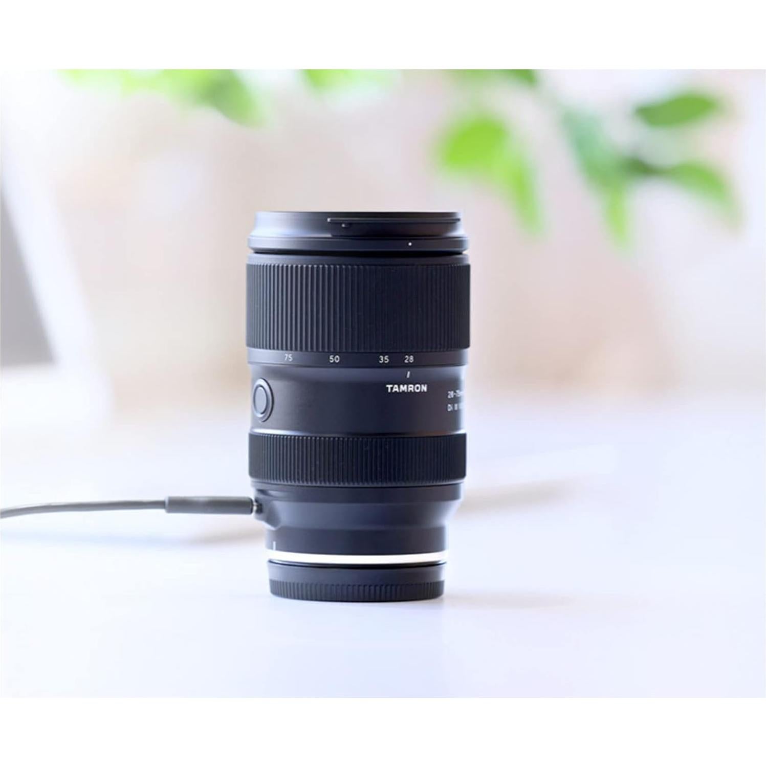 Lente Zoom Tamron 28-75mm f/2.8 Di III VXD G2 + Accesorios