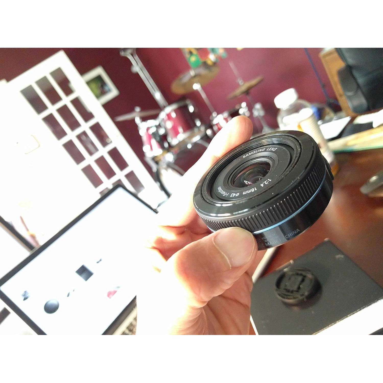 Lente Pancake Samsung EX-W16NBUS 16mm f/2.4 para Cámaras NX