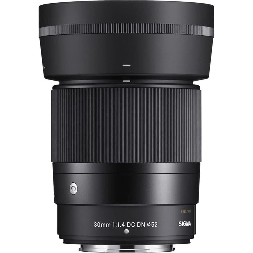 Lente Sigma 30mm f/1.4 DC DN para FUJIFILM X + Tarjeta 64GB
