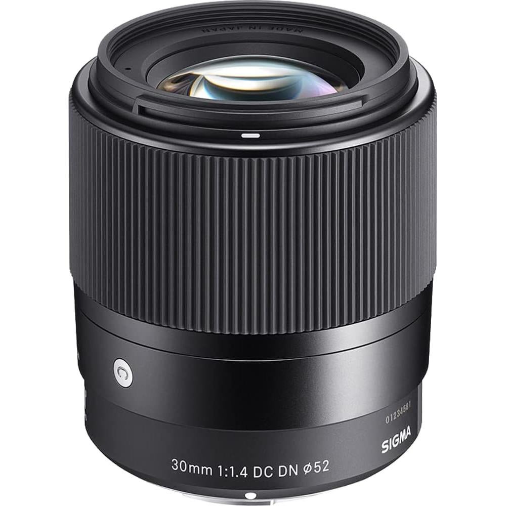 Lente Sigma 30mm f/1.4 DC DN para FUJIFILM X + Tarjeta 64GB