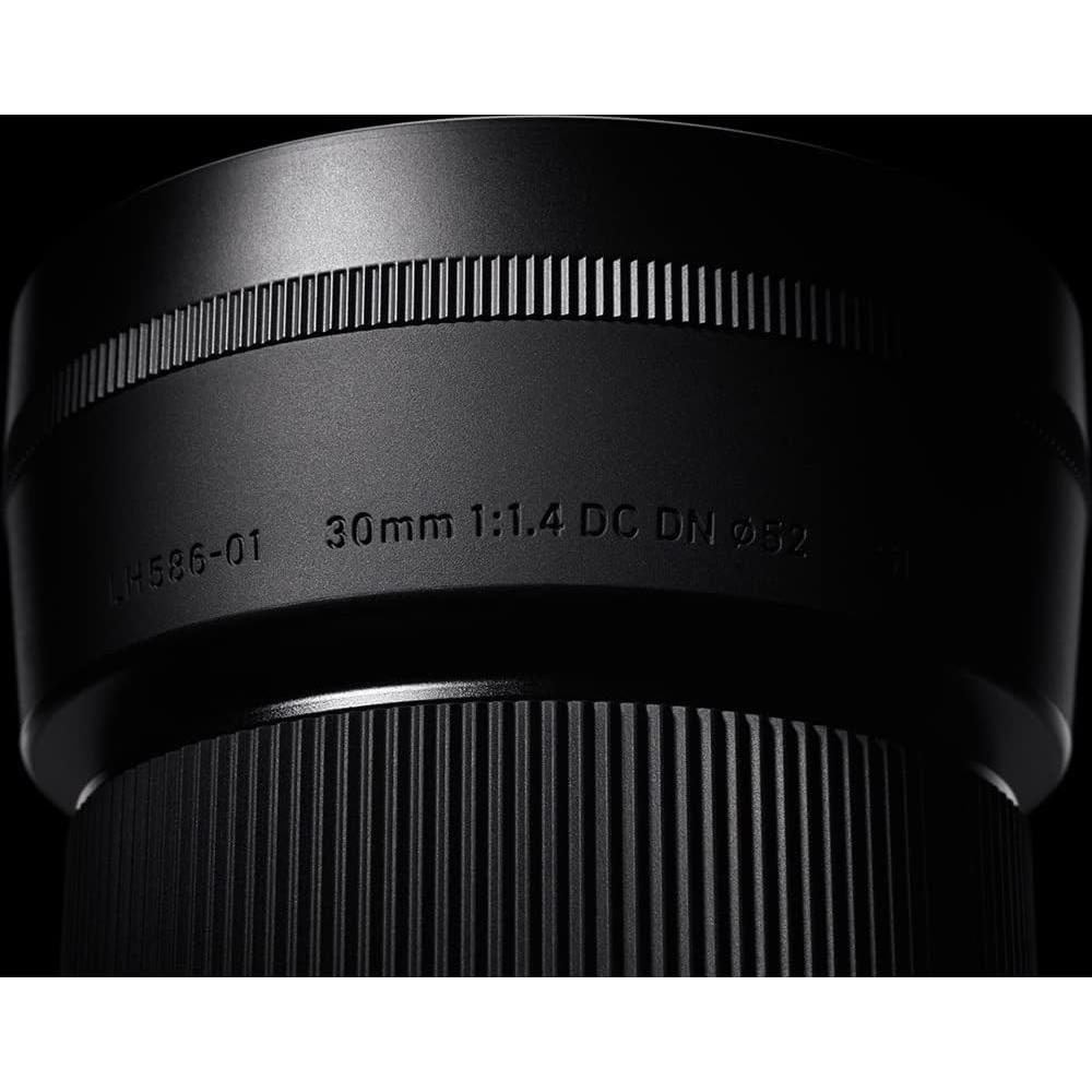 Lente Sigma 30mm f/1.4 DC DN para FUJIFILM X + Tarjeta 64GB