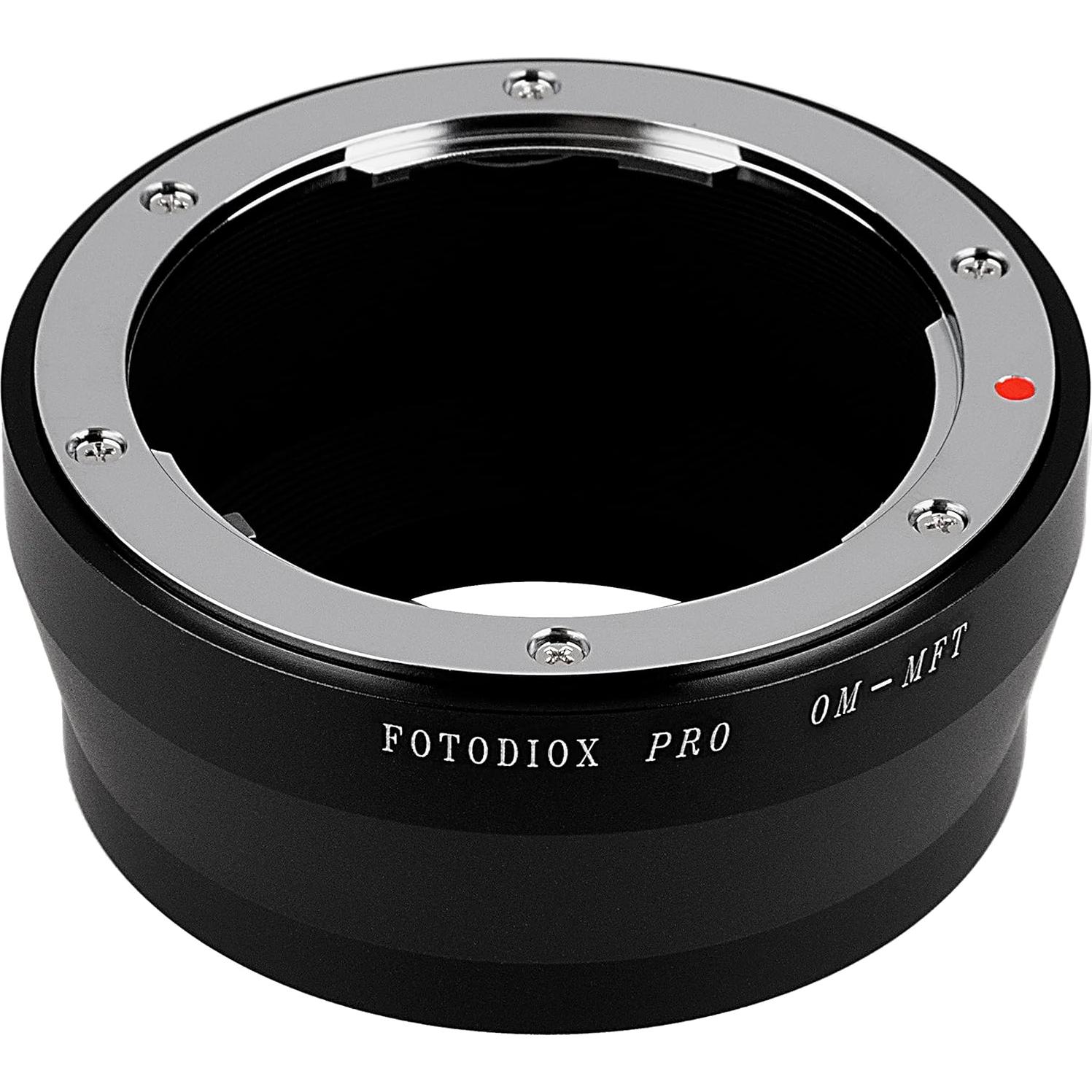 Adaptador de Montura Fotodiox Pro para Lente Olympus Zuiko 35mm a MFT