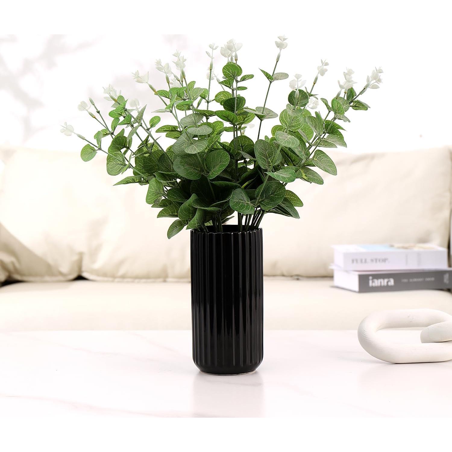 Jarrón Cerámica Negra YANWE1 Alto Estriado 20 cm